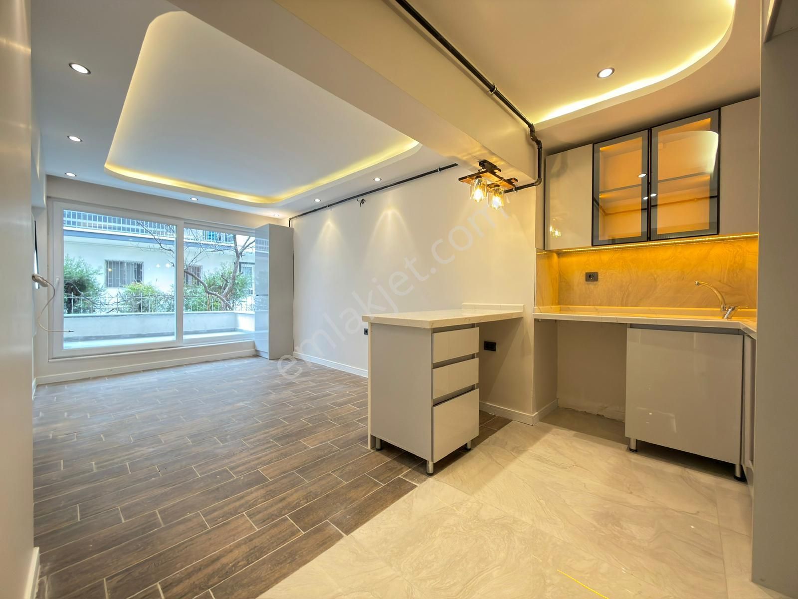 Kariyer'den Etlik Merkezde 1+1 Ultra Lüx Yapılı Kat - Görsel 10