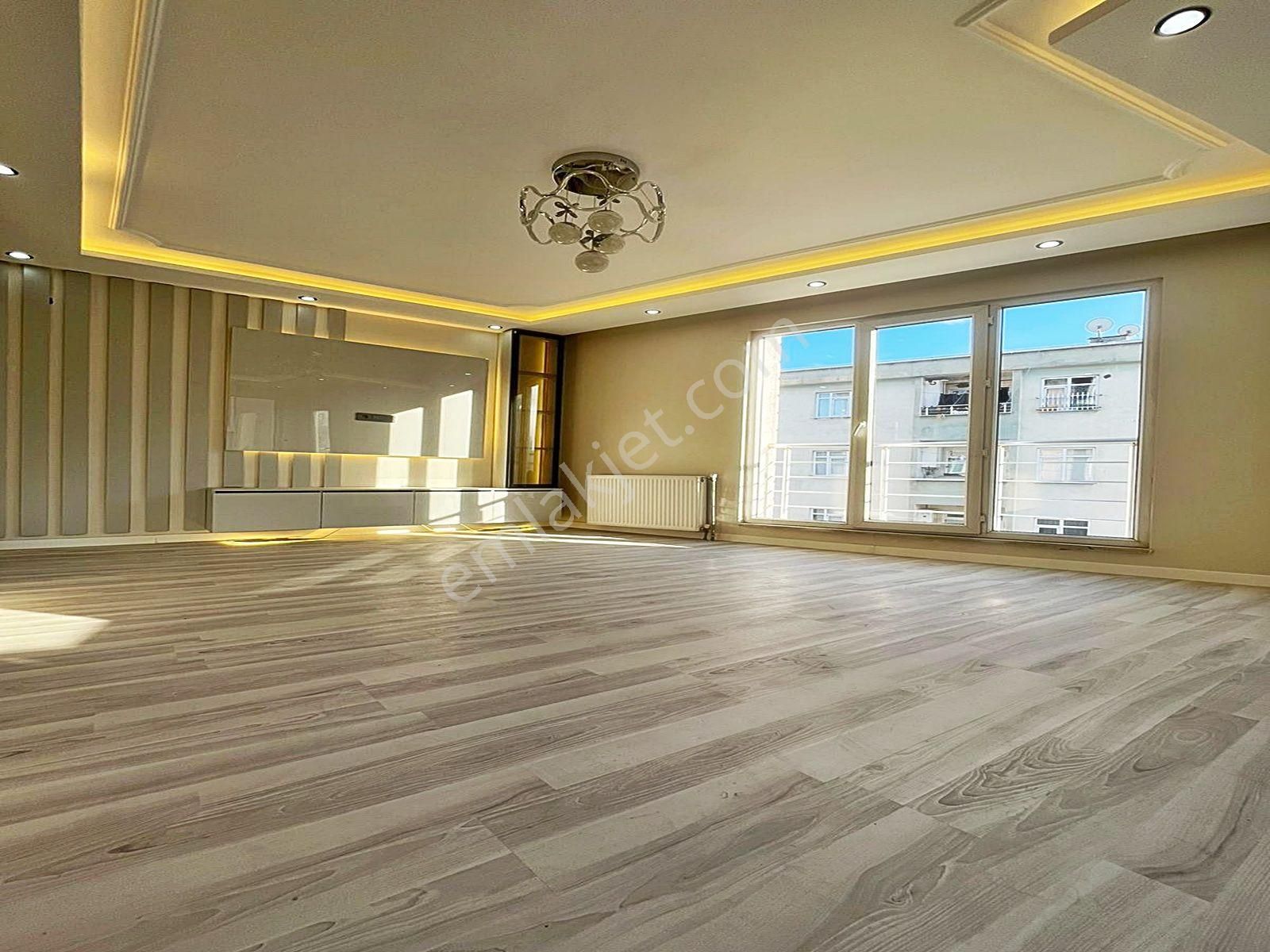 Bağlarçeşme Mahallesinde Çift Balkonlu Minimal Dekorlu Geniş Arakat 2+1 Daire - Görsel 10