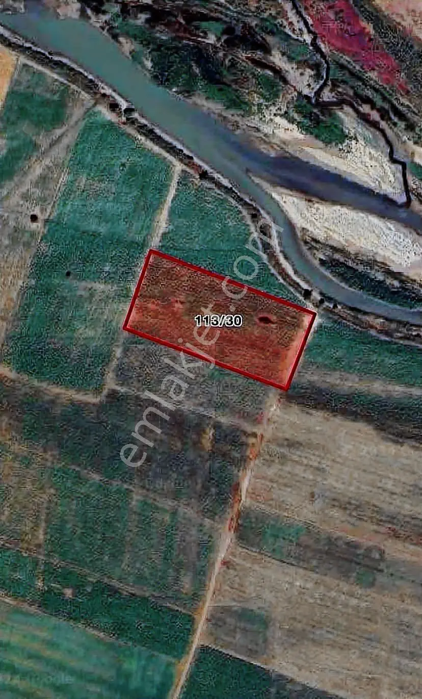 Sivas Ozan Emlak'tan Kızılkavraz'da 11450 M² Tek Tapu Tarla