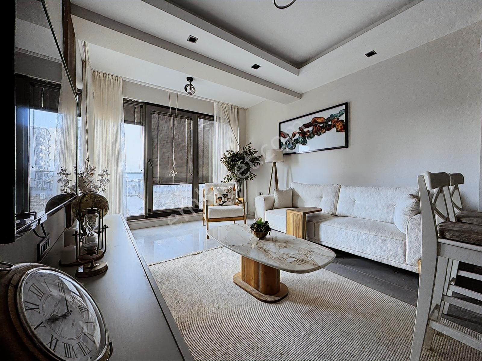 Deniz Manzaralı Kapalı Otoparklı Site İçinde Lüks Fırsat Daire - Görsel 6