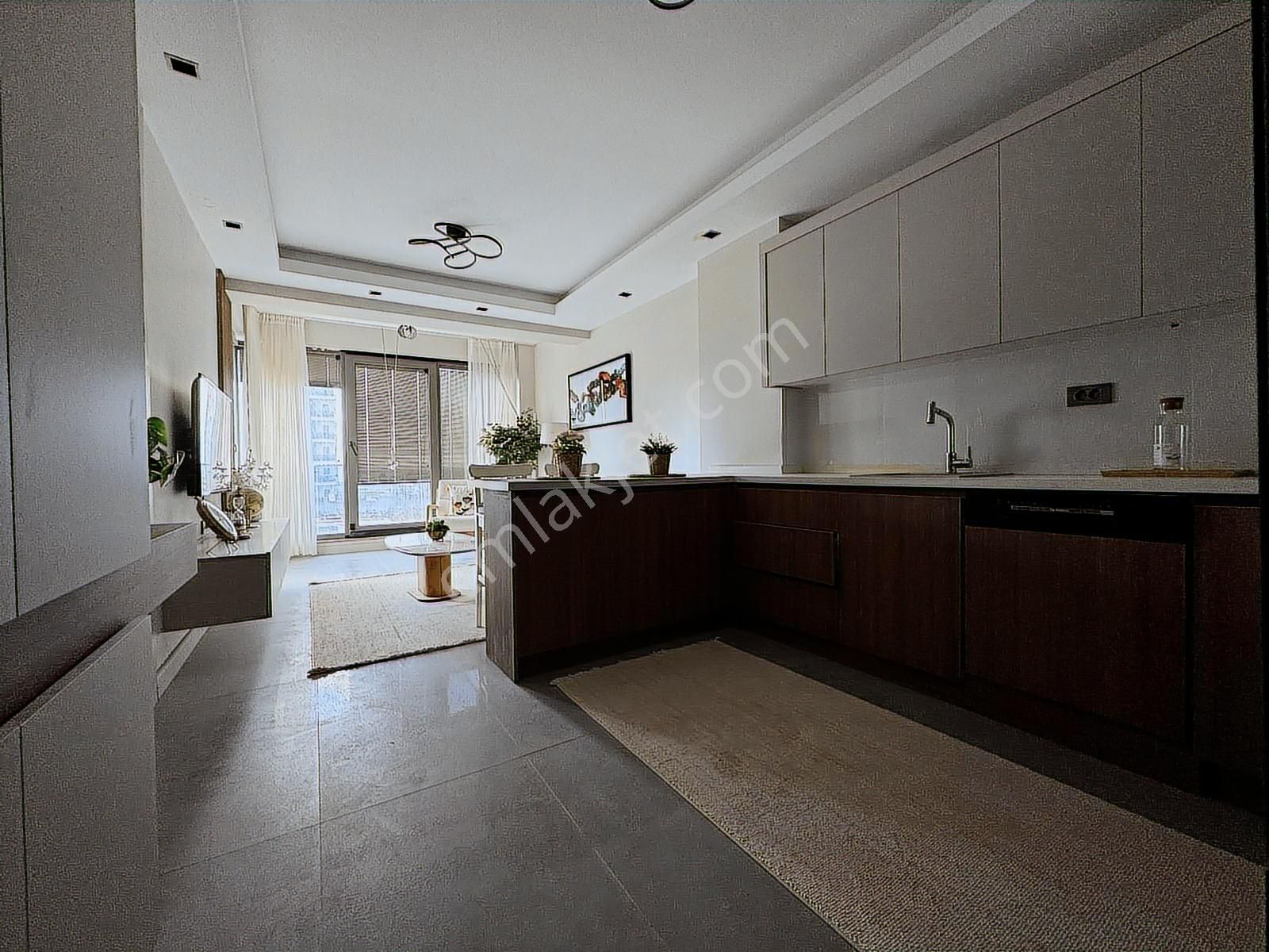 Deniz Manzaralı Kapalı Otoparklı Site İçinde Lüks Fırsat Daire - Görsel 7