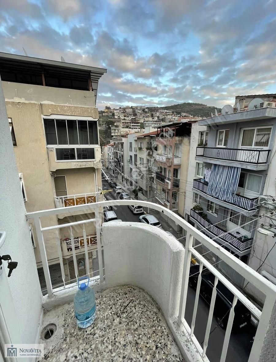 Balçova Şükrü Kanatlı Sokak 4.kat 3+1 Kiralık Daire - Görsel 29