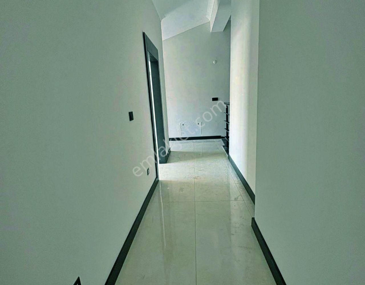 Uytundan Satılık 4+1 Dubleks Geniş Teras Kapalı Otopark - Görsel 29