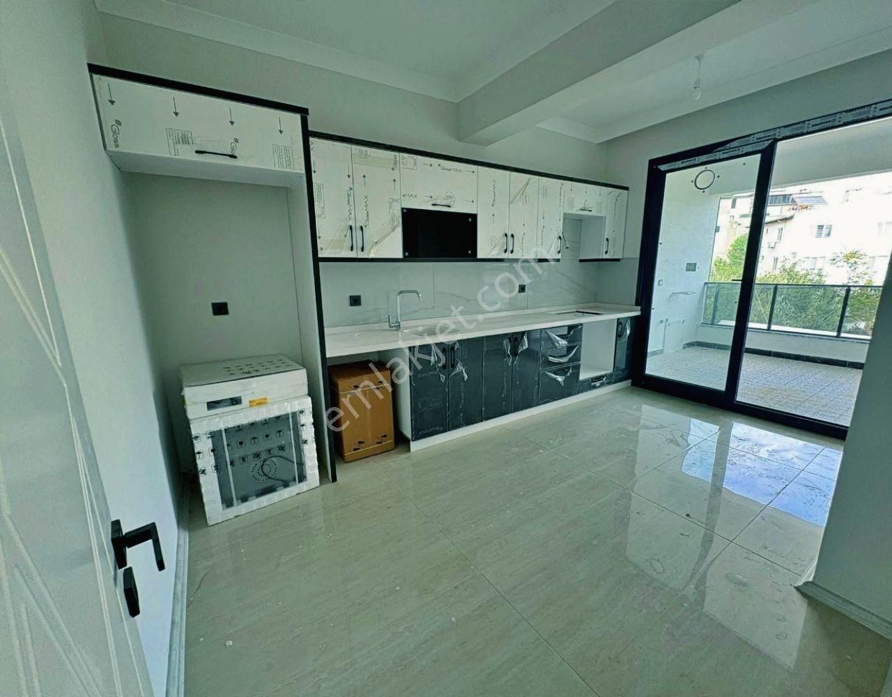 Uytundan Satılık 4+1 Dubleks Geniş Teras Kapalı Otopark
