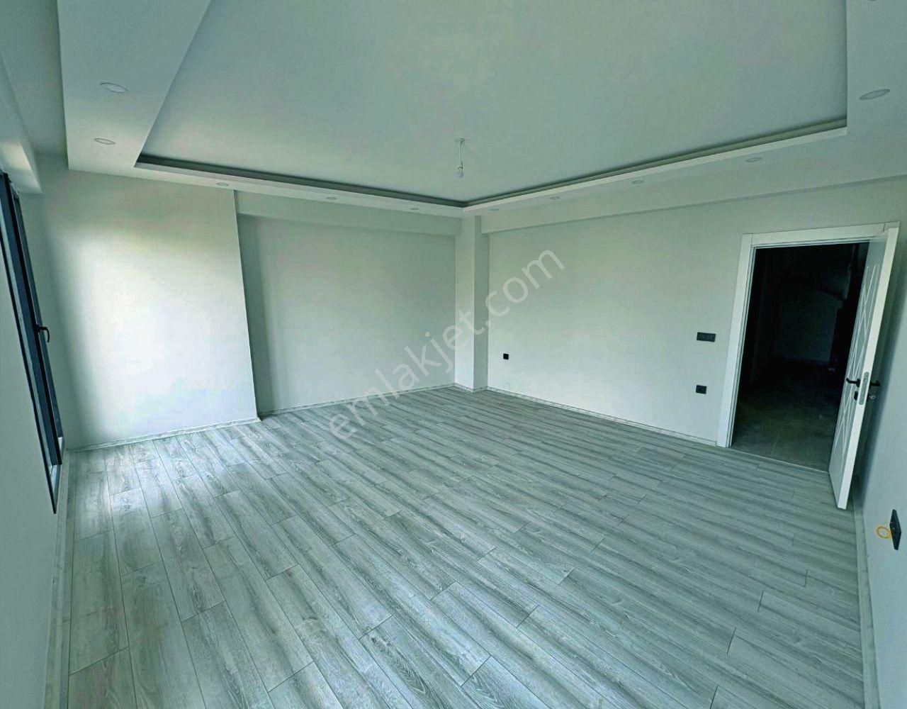 Uytundan Satılık 4+1 Dubleks Geniş Teras Kapalı Otopark - Görsel 20