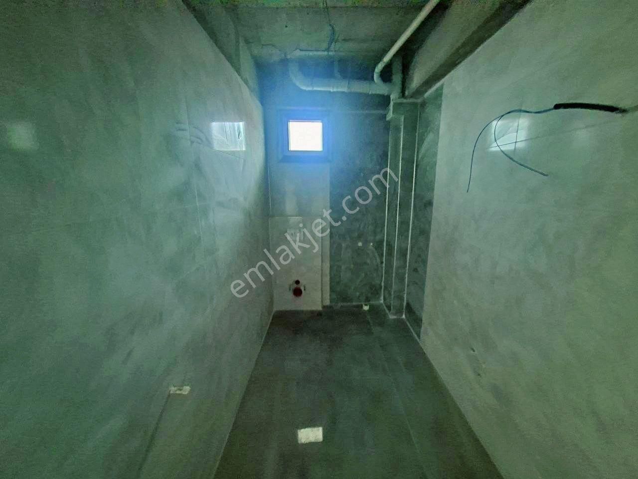 Uytundan Edremit Merkezde Yerden Isıtmalı Satılık 2+1 Daire - Görsel 23