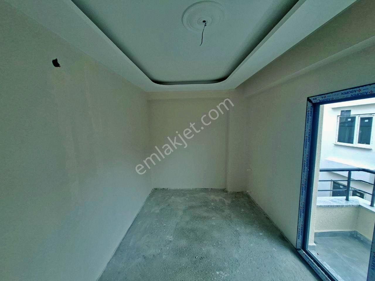 Uytundan Edremit Merkezde Yerden Isıtmalı Satılık 2+1 Daire - Görsel 25
