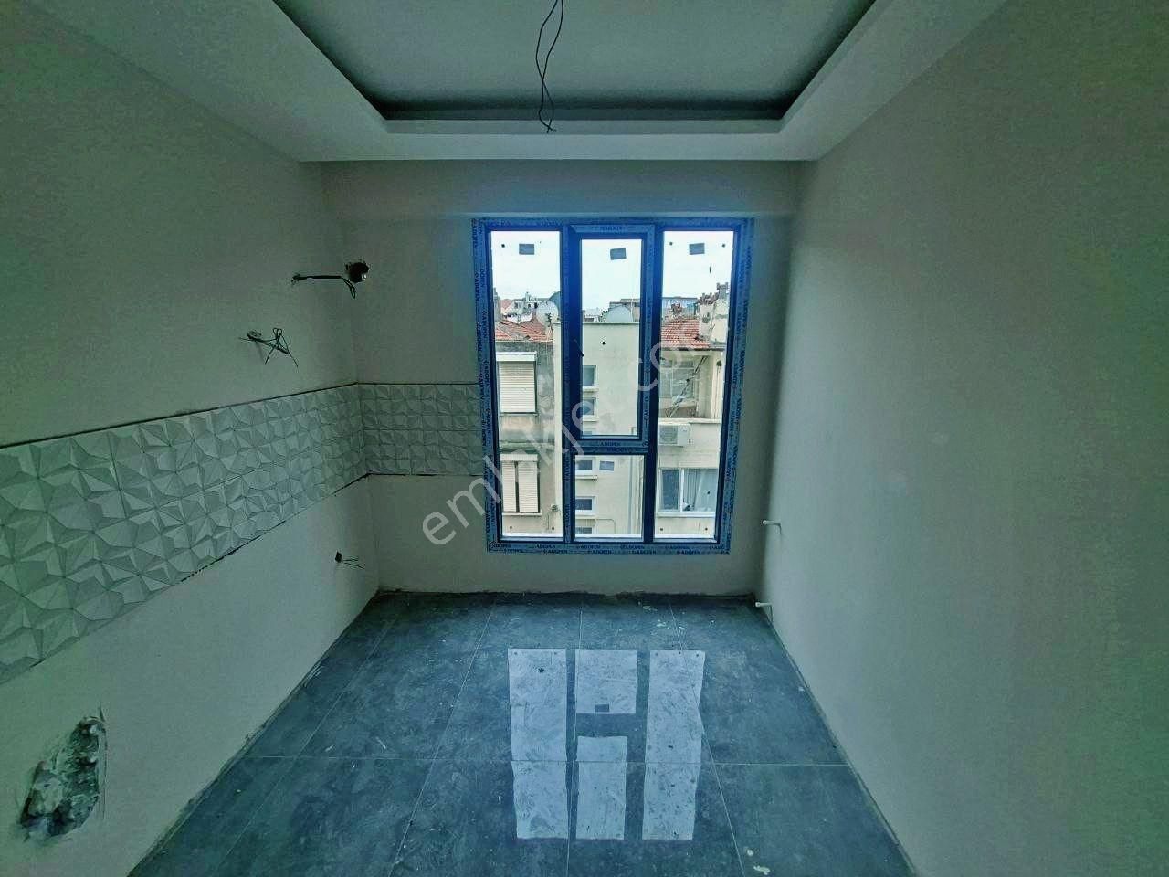 Uytundan Edremit Merkezde Yerden Isıtmalı Satılık 2+1 Daire - Görsel 22