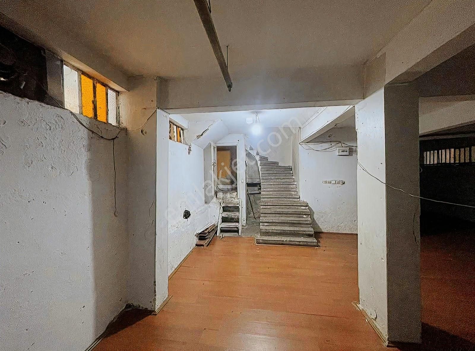 Bayrampaşa Altıntepsi Mh/ 95 M² Çok Amaçlı Atölye/iş Yeri 16.000 - Görsel 11