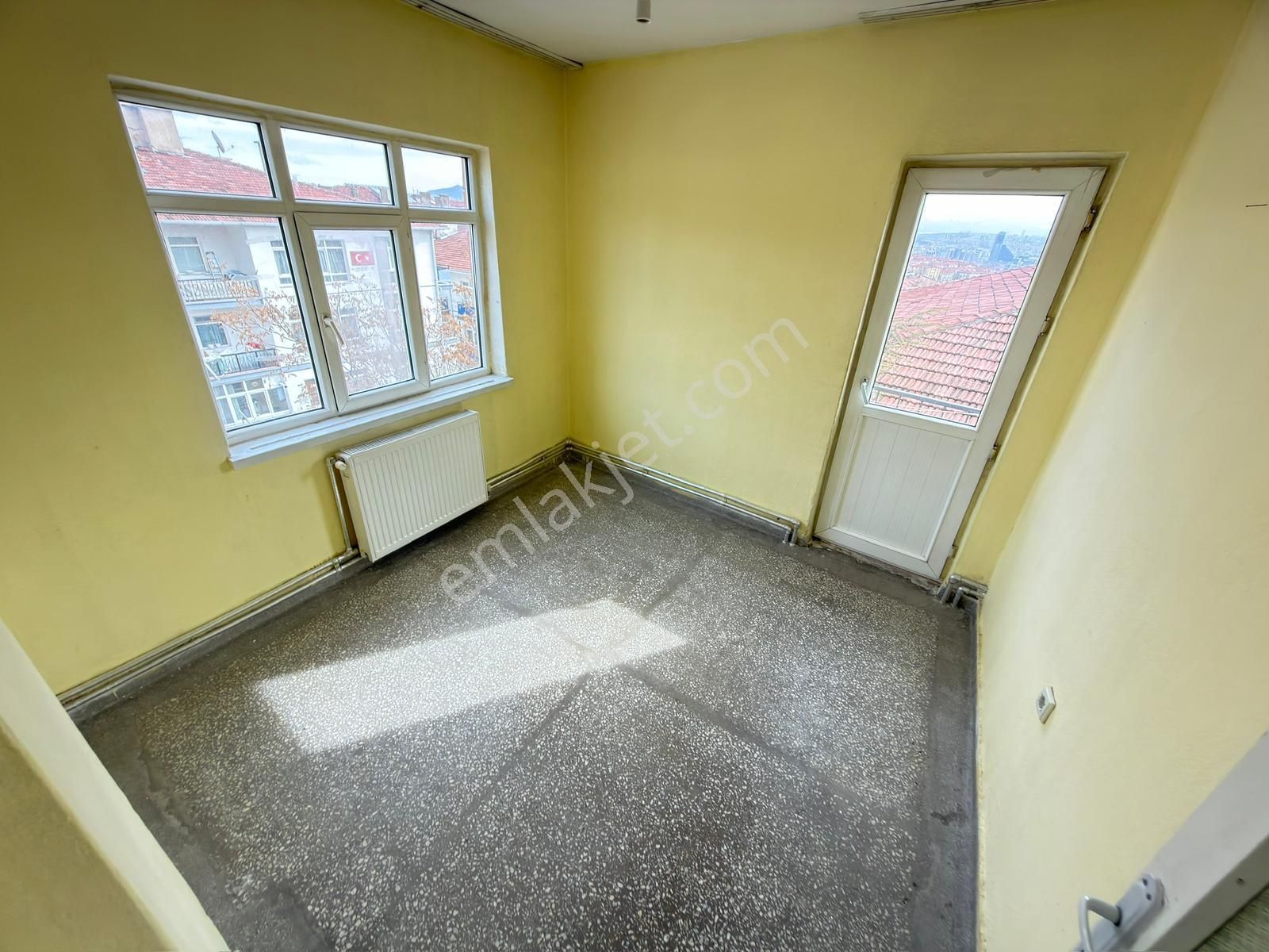 Kariyerden Arakat Yapısız 3+1 Daire 2 Kat Yüksek Kedili - Görsel 10