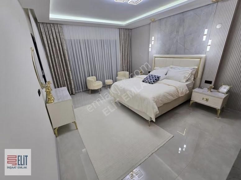 Didim Efeler Mahallesinde Sıfır, Lüks, Full Eşyalı 4+1 Villa - Görsel 14