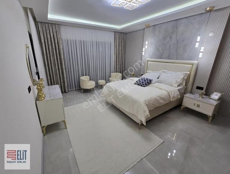 Didim Efeler Mahallesinde Sıfır, Lüks, Full Eşyalı 4+1 Villa - Görsel 27