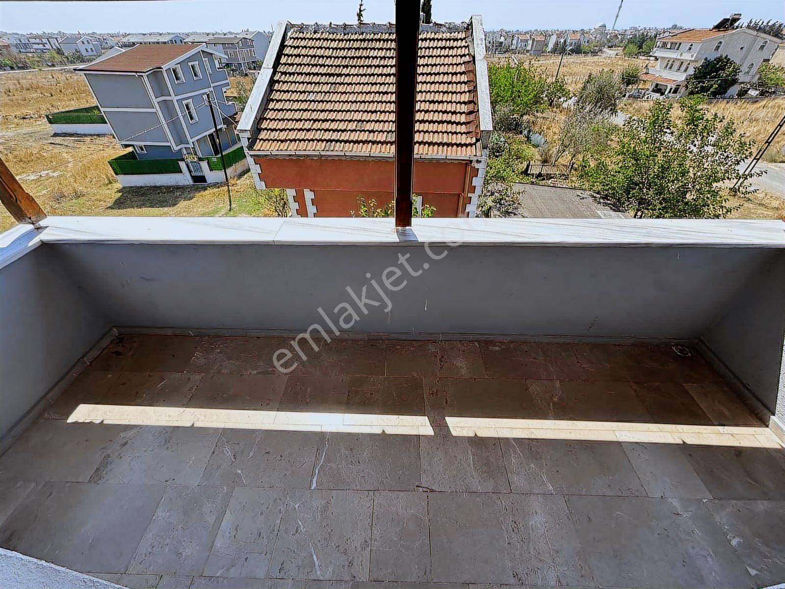 Menyap'tan Cadde Cepheli 4+1 Bahçeli Müstakil Villa - Görsel 23