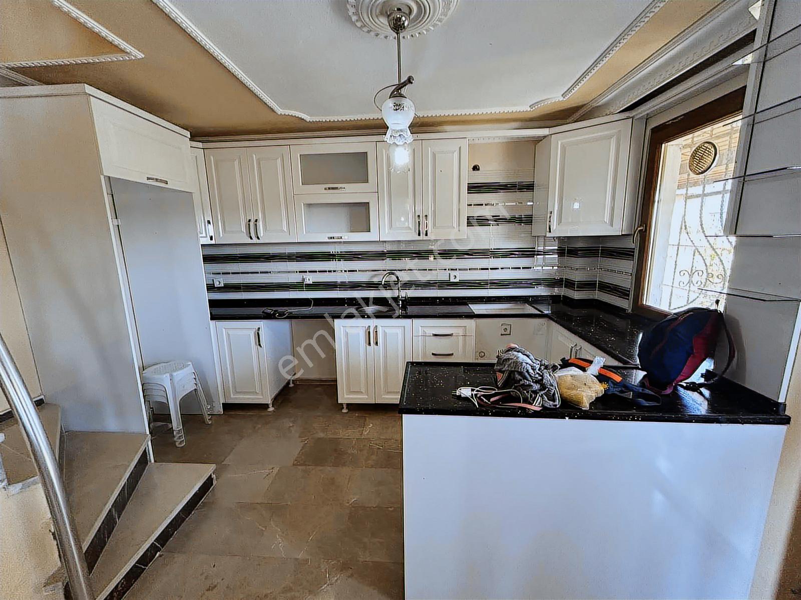Menyap'tan Cadde Cepheli 4+1 Bahçeli Müstakil Villa - Görsel 15