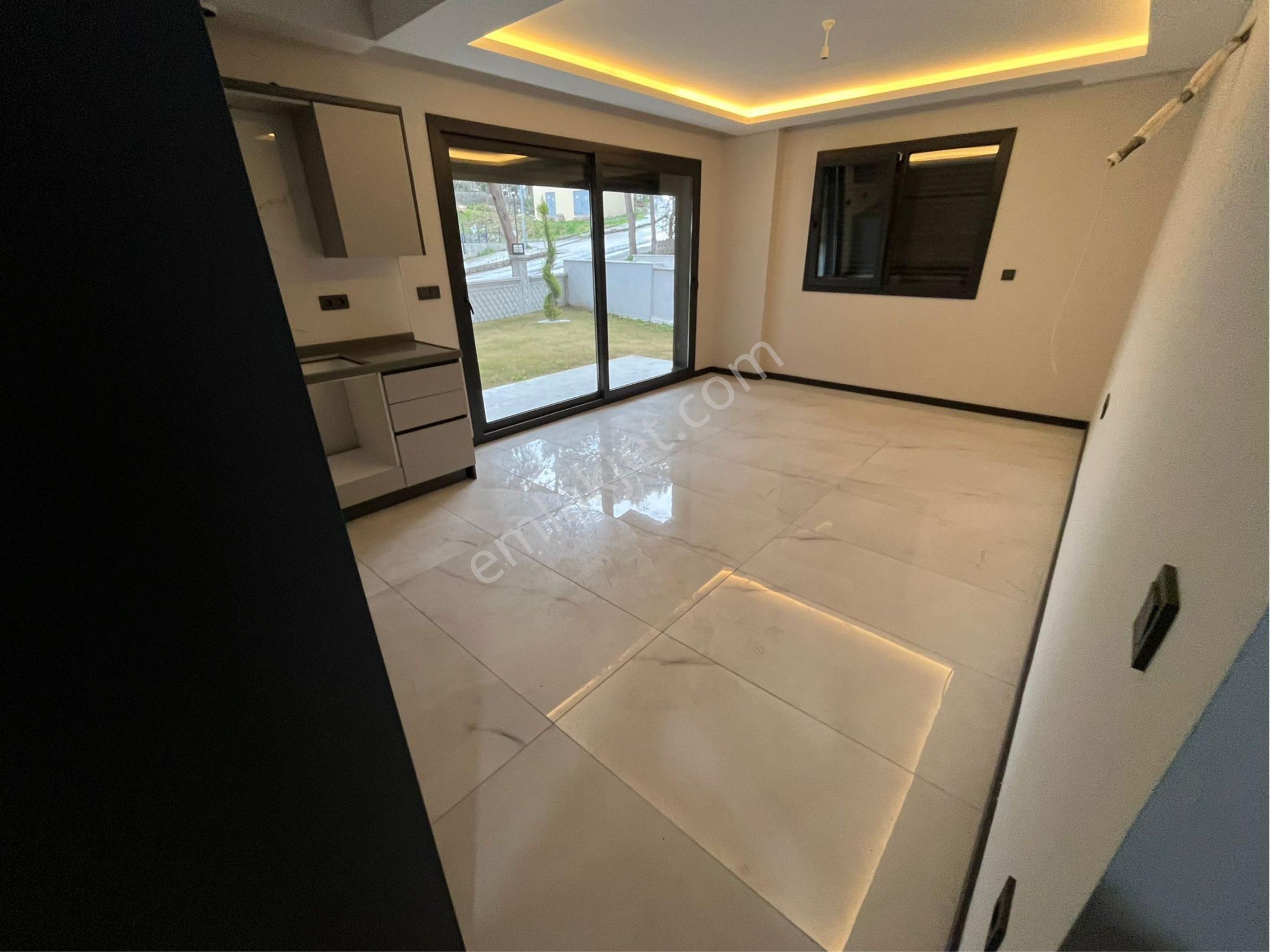 Kuşadası Nda Sıfır Havuzlu 1 Artı 1 Sıfır Daire - Görsel 5