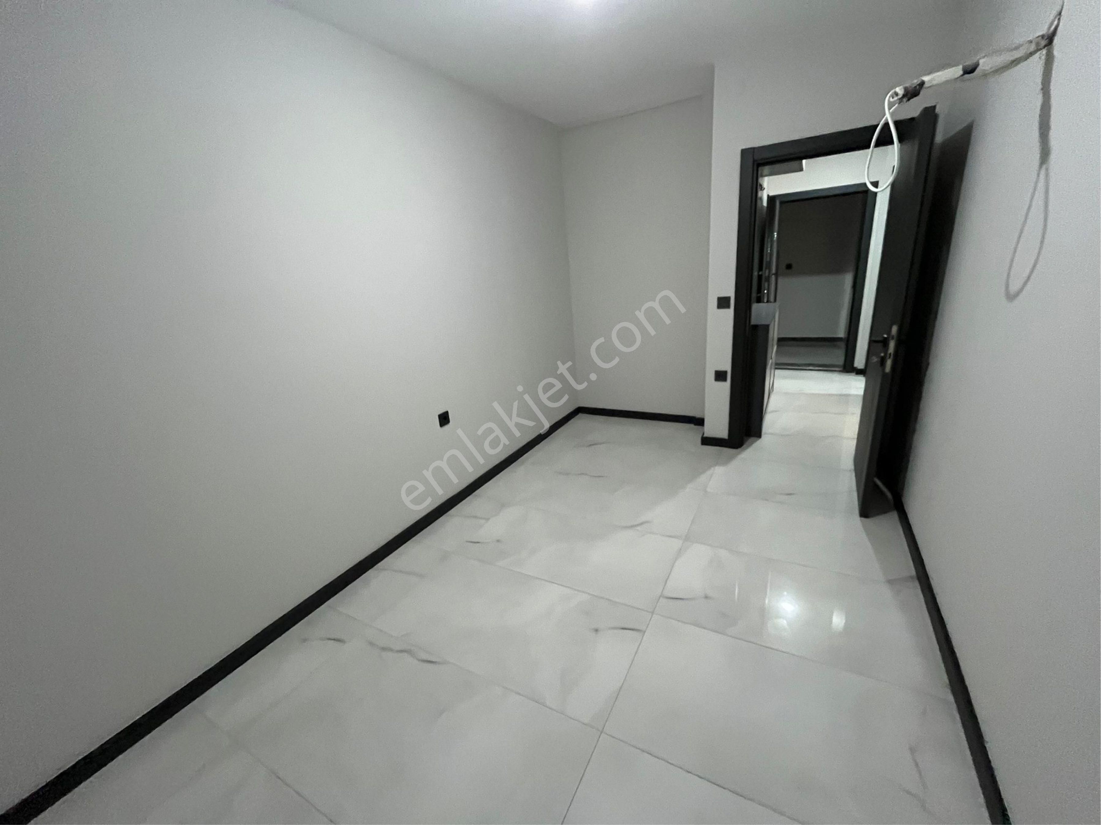 Kuşadası Nda Sıfır Havuzlu 1 Artı 1 Sıfır Daire - Görsel 9