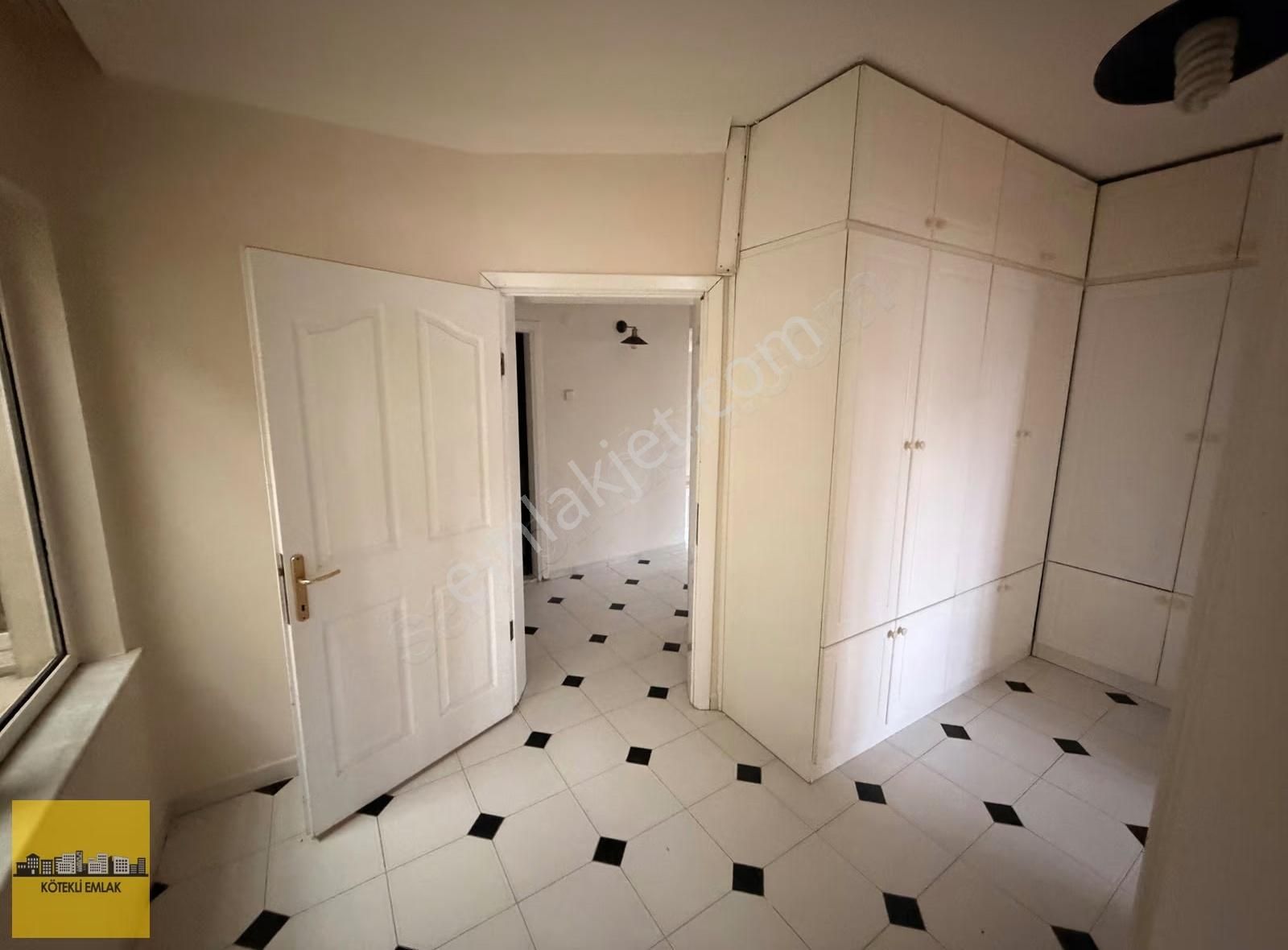 Kötekli Emlaktan Satılık Eski Acil Karşısı Konut + Ticari Daire - Görsel 6