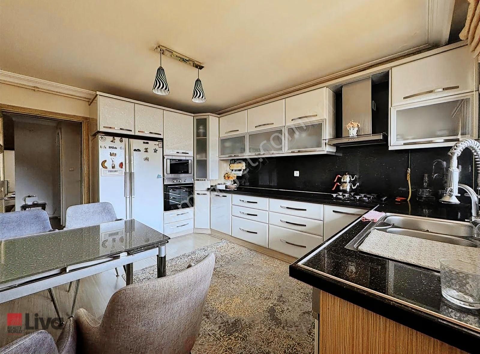 ▓liva Dan Diş Hastanesi Yakını Tek Tapu Çift Daire (3+1)+(1+1)▓ - Görsel 11