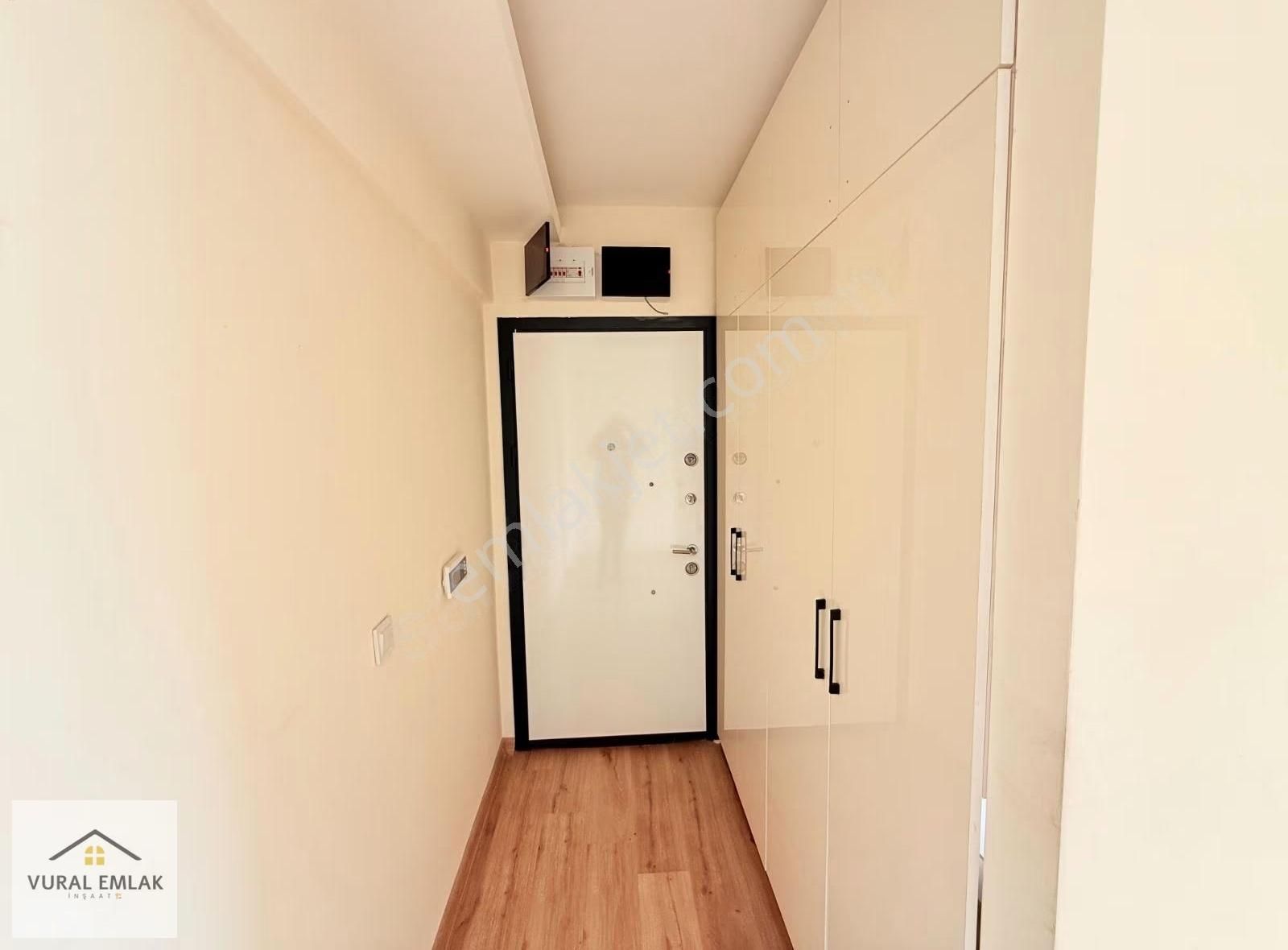 Vuraldan 2+1 Ultra Lüx Okul Hastane Bölgesinde Ara Katta 115m2 - Görsel 3