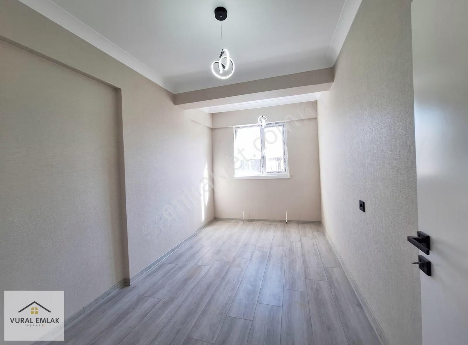 Vural Emlaktan 3+1 Ultra Lüx Ara Katta 145m2 G.odalı Kupon Daire - Görsel 13