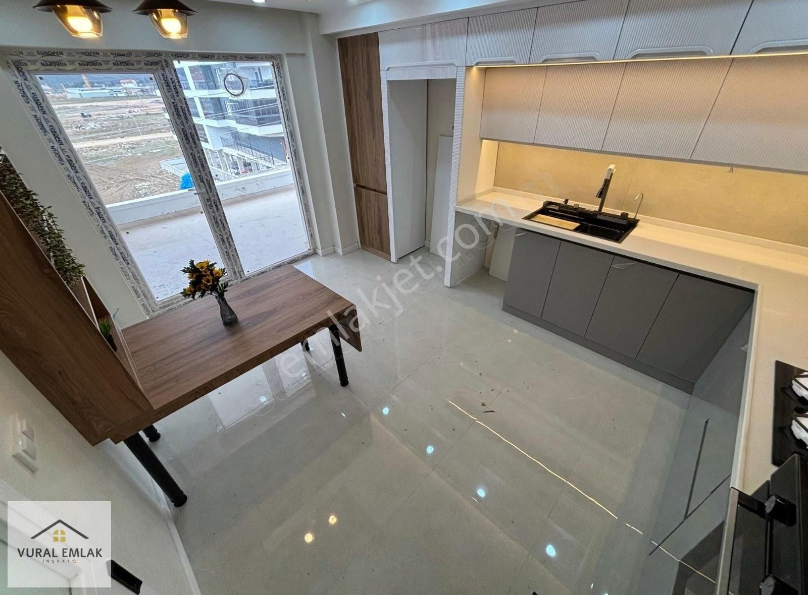 Vural Emlaktan Muazzam İşçilikli Kilerli Sıfır Ara Katta 4+1 - Görsel 5