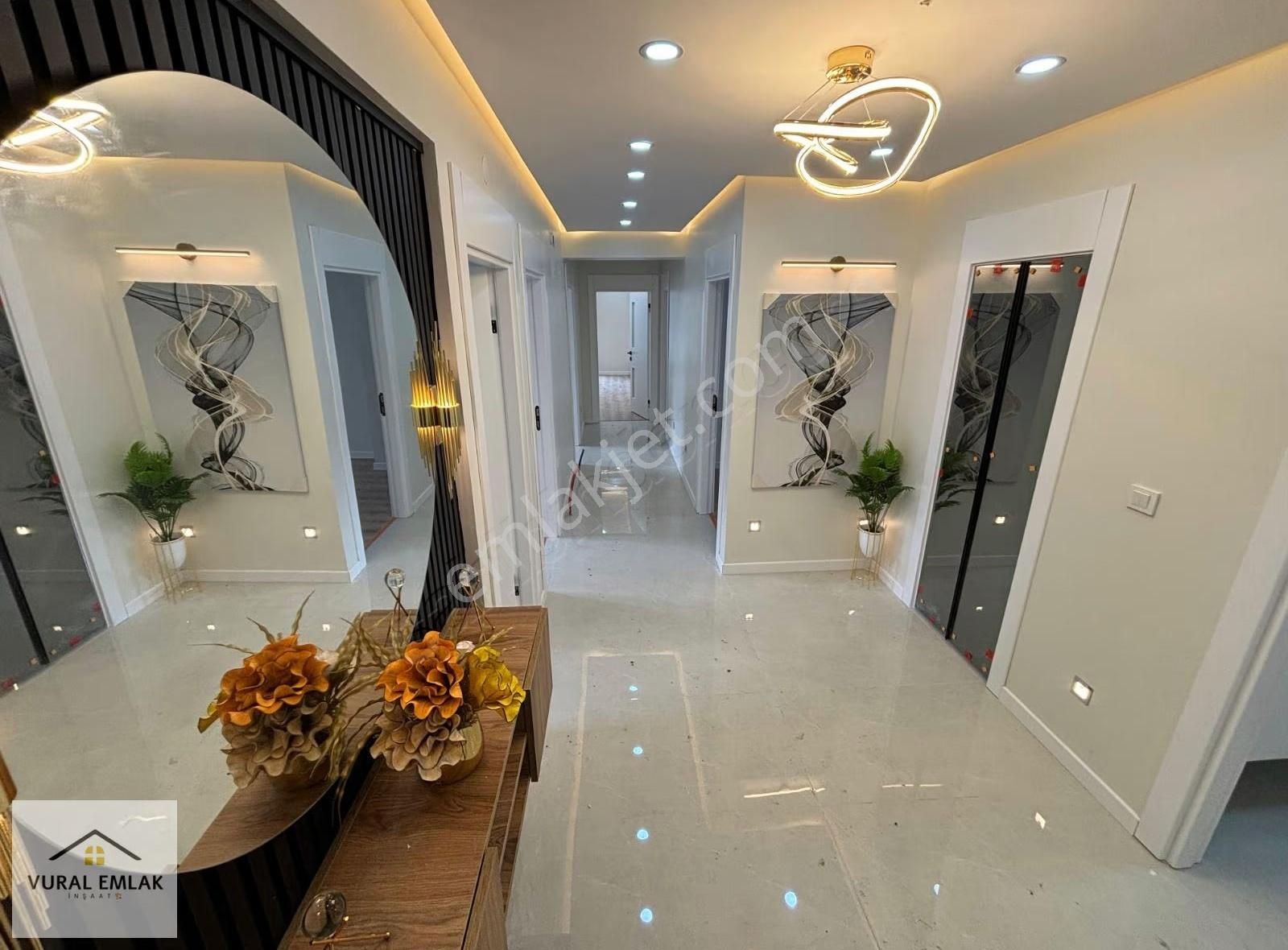 Vural Emlaktan Muazzam İşçilikli Kilerli Sıfır Ara Katta 4+1 - Görsel 12