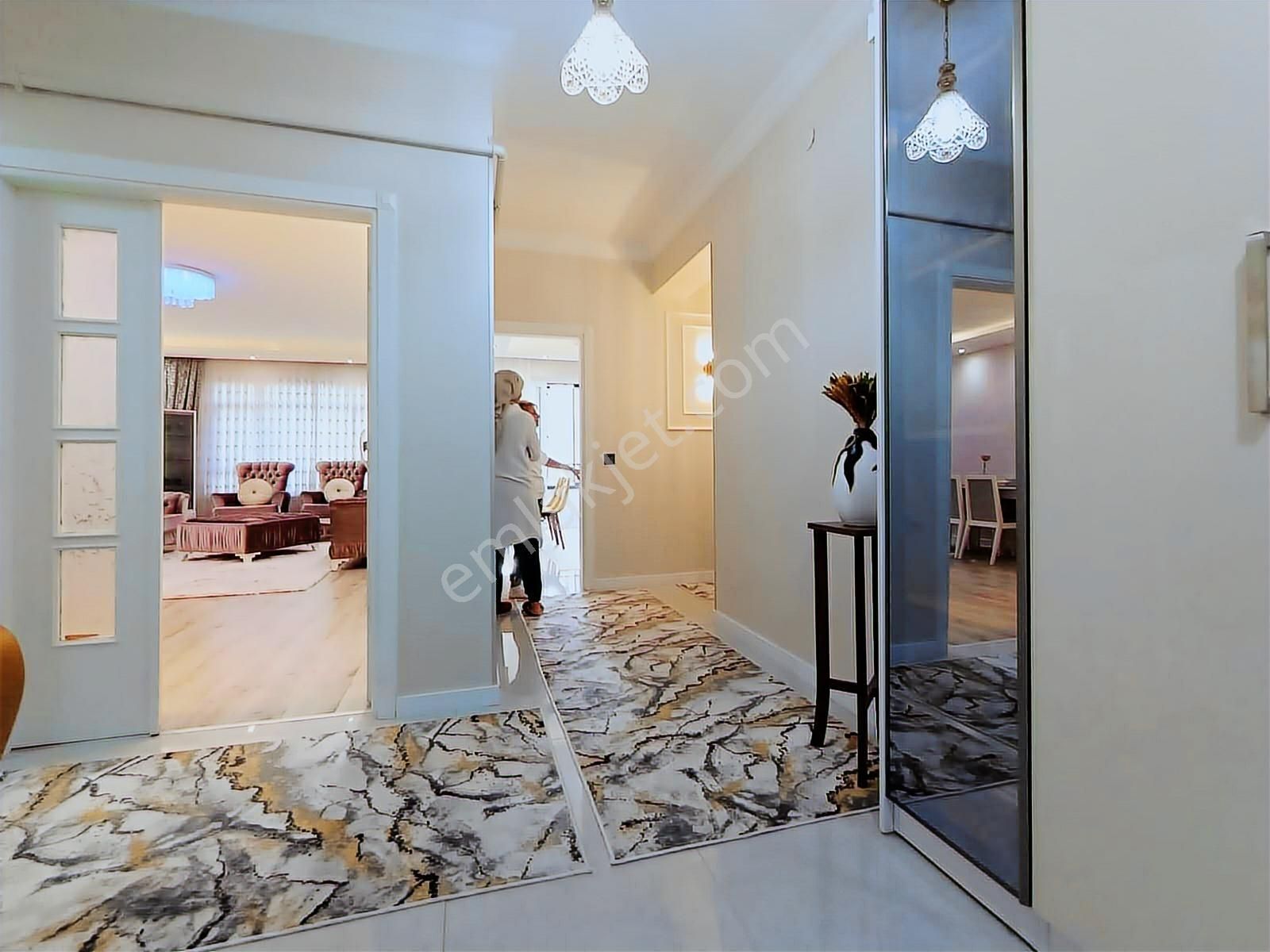 Akpınar/mah/ahmet/yesevi/cad/2bina/ara/kat/3+1/ultra/lüks/2bny - Görsel 24