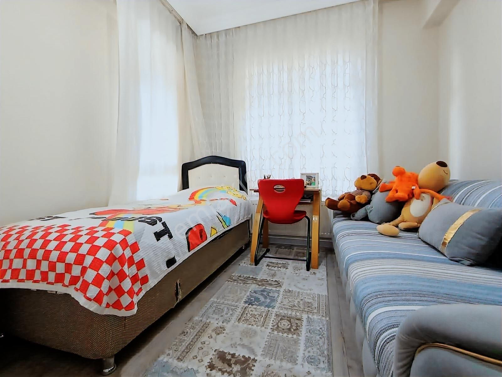 Akpınar/mah/ahmet/yesevi/cad/2bina/ara/kat/3+1/ultra/lüks/2bny - Görsel 20