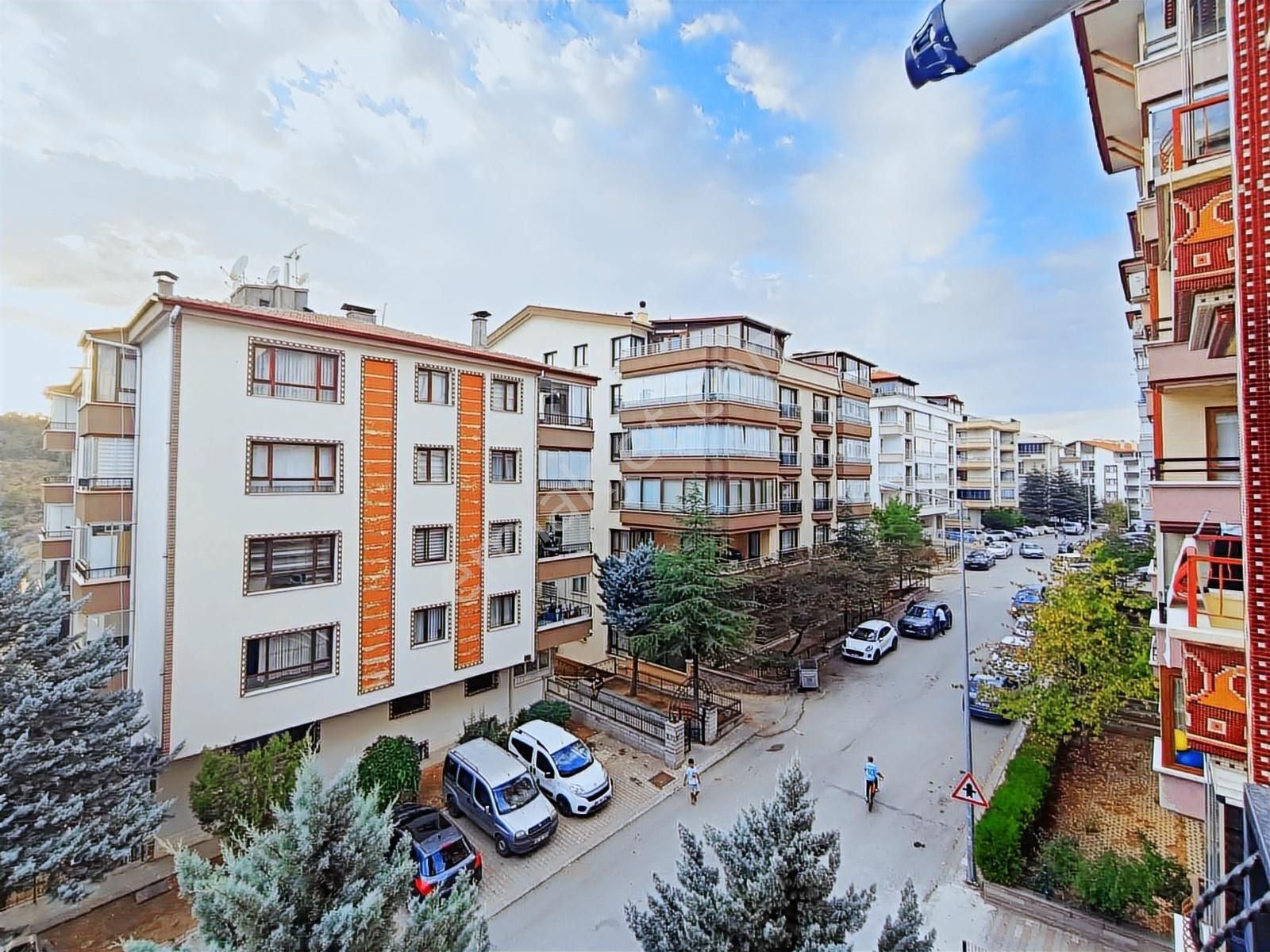 Akpınar/mah/ahmet/yesevi/cad/2bina/ara/kat/3+1/ultra/lüks/2bny - Görsel 30