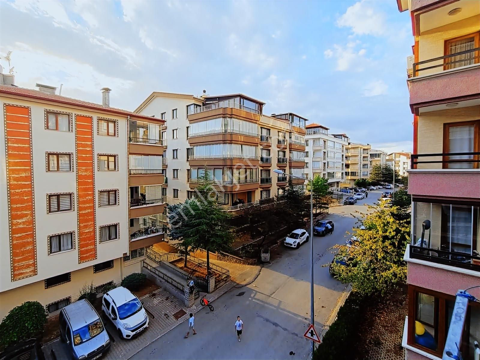 Akpınar/mah/ahmet/yesevi/cad/2bina/ara/kat/3+1/ultra/lüks/2bny - Görsel 12