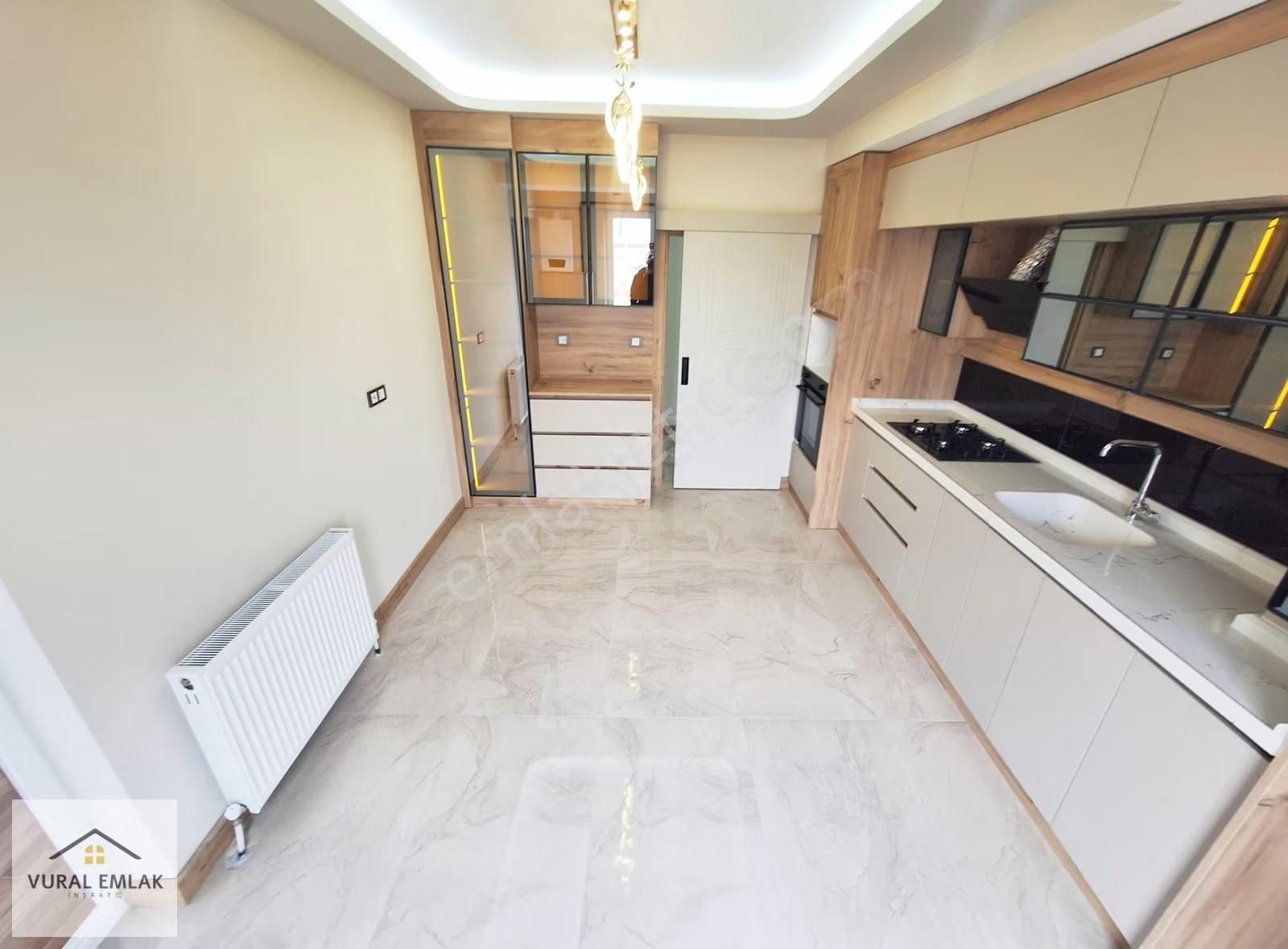 Vural Emlaktan 2 Bloklu Butik Sitede Full Yapılı 3+1 Daire - Görsel 2