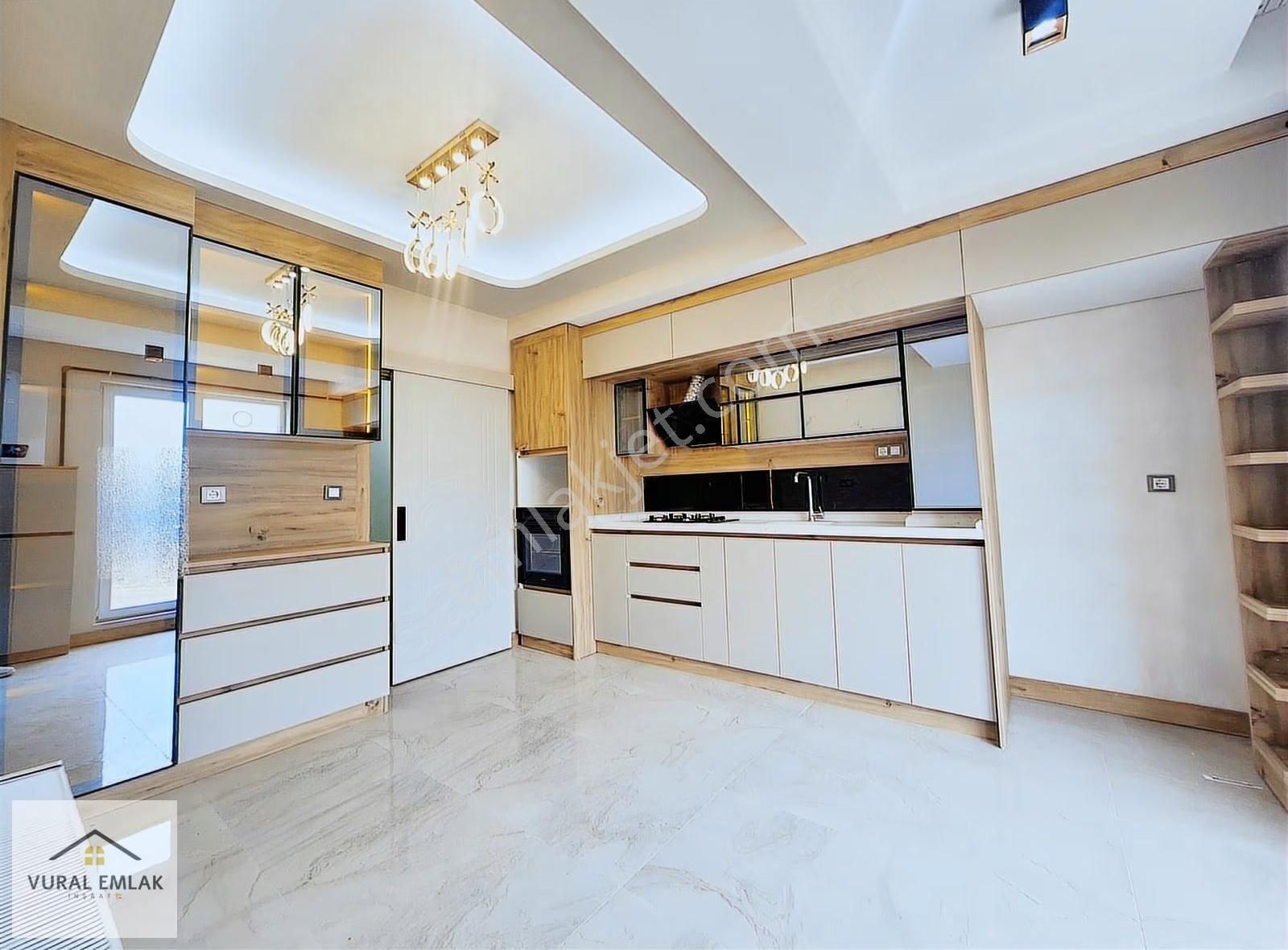 Vural Emlaktan 2 Bloklu Butik Sitede Full Yapılı 3+1 Daire