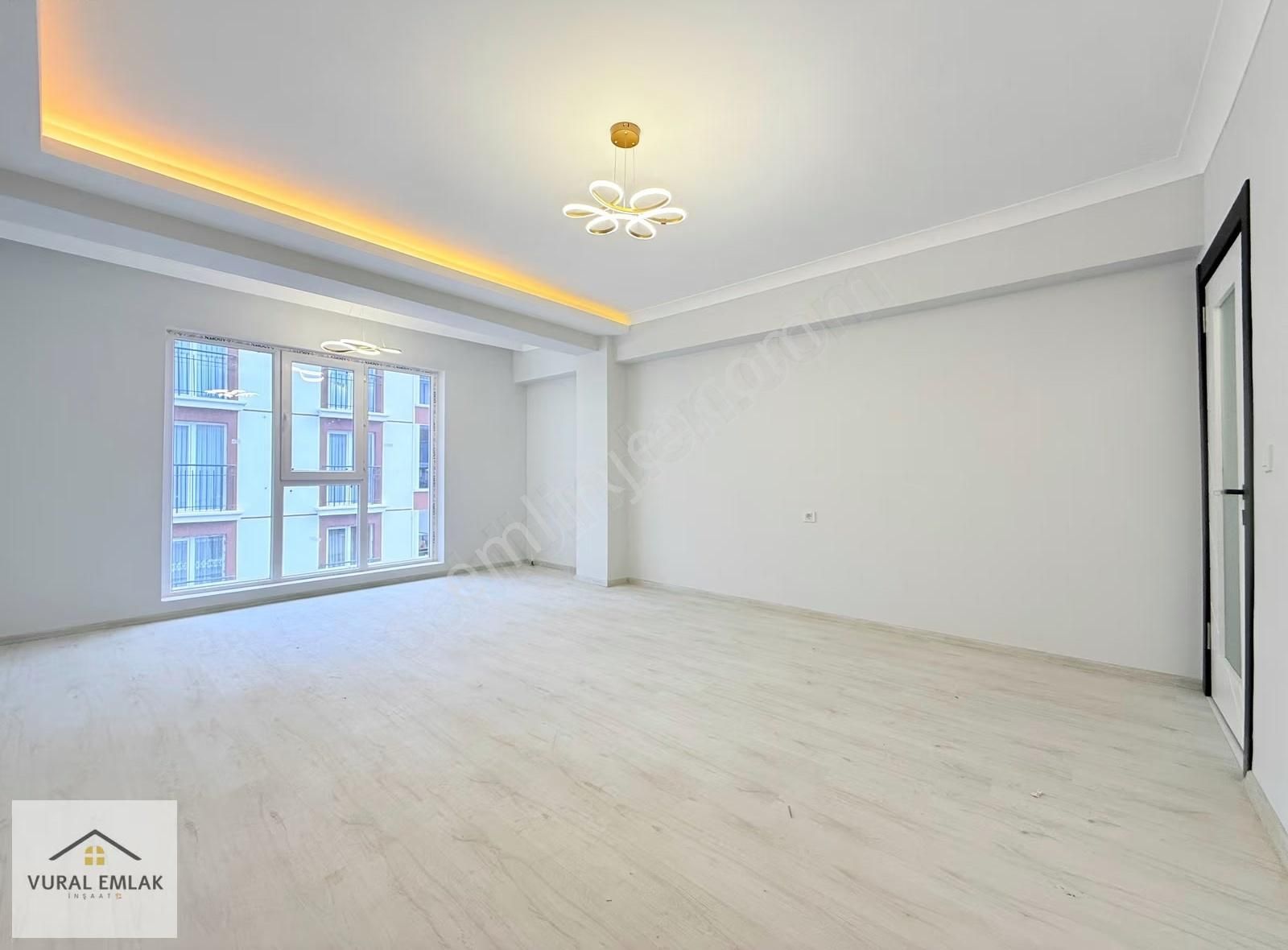 Vural Emlaktan 4+1 İskanlı Ultra Lüx Okular Bölgesinde 160m2 - Görsel 16