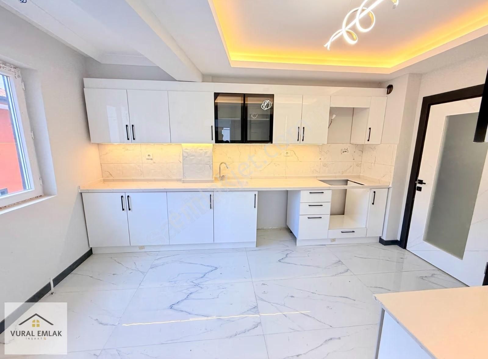 Vural Emlaktan 4+1 İskanlı Ultra Lüx Okular Bölgesinde 160m2 - Görsel 12