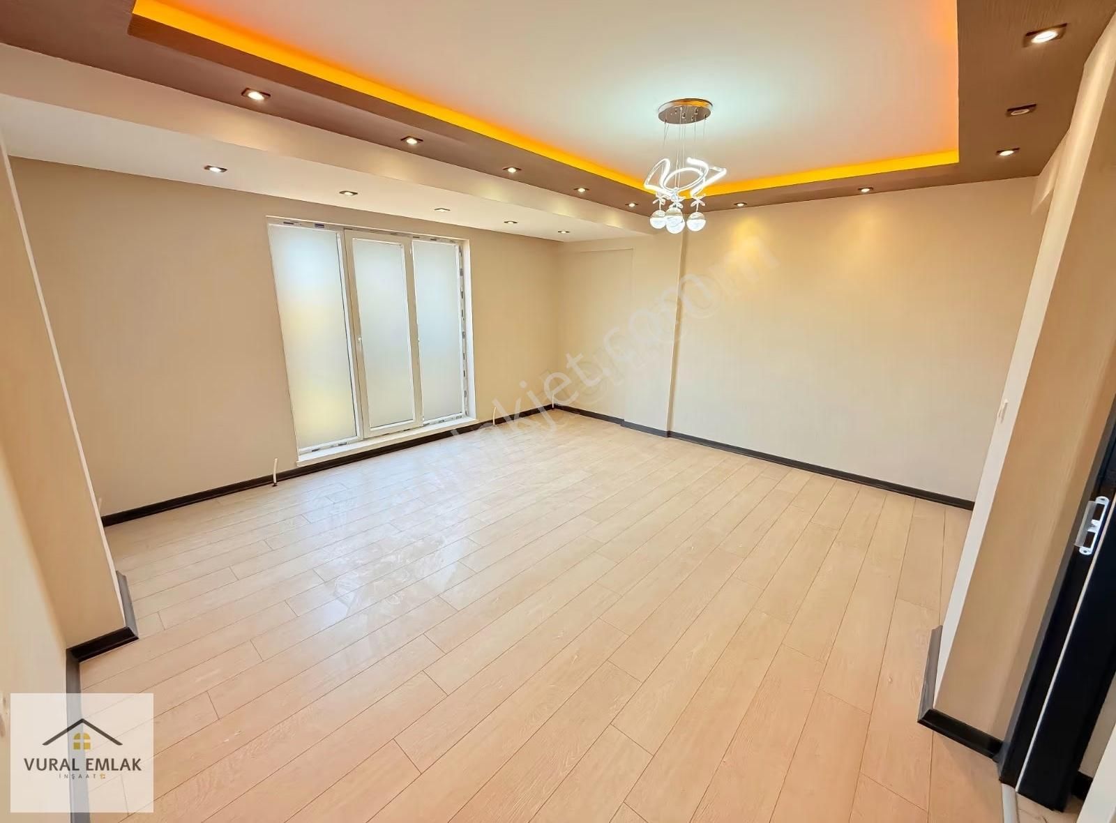 Vural Emlaktan 3+1 Ultra Lüx Ön Cephe G.odalı Dev Balkonlu 145m2 - Görsel 5