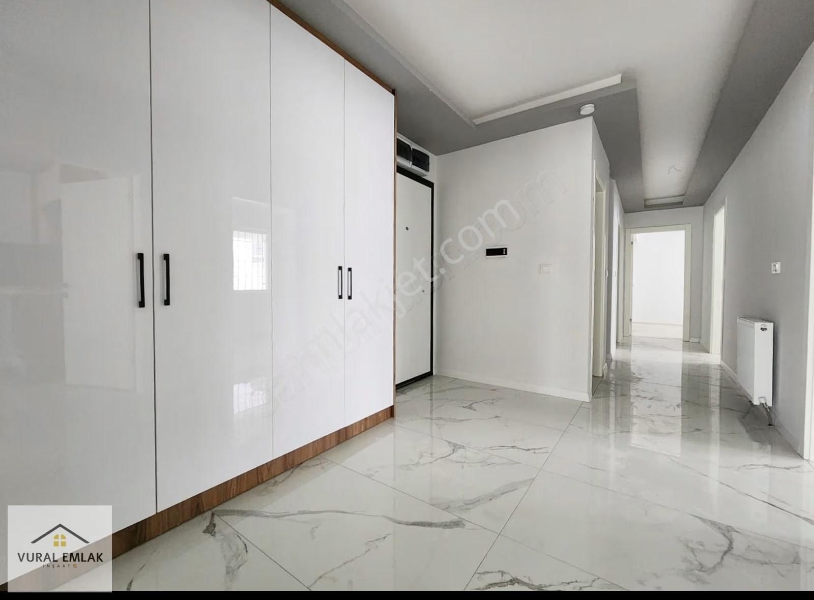 Vural Emlaktan 3+1 İskanlı Kombi Petek Full Yapılı Merkezde - Görsel 15