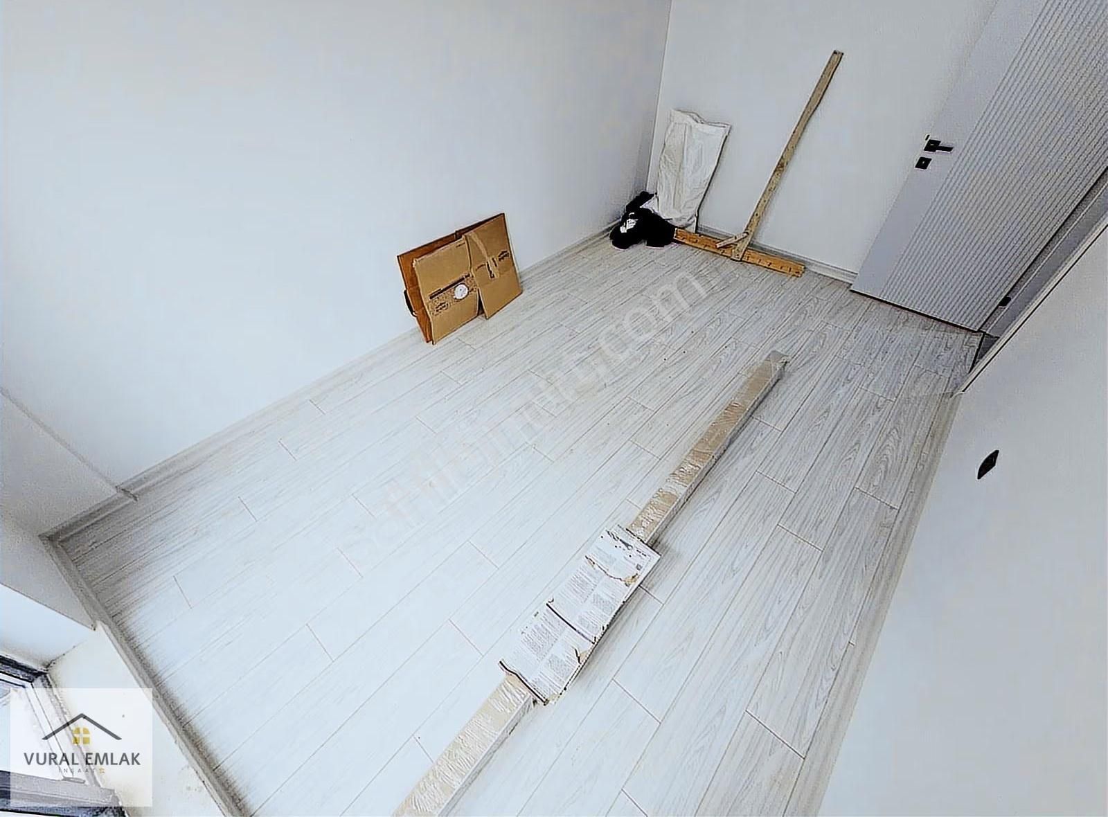 Vural'dan Menderes'de 2+1 Yerden Isıtmalı Full+ Full Daire - Görsel 5