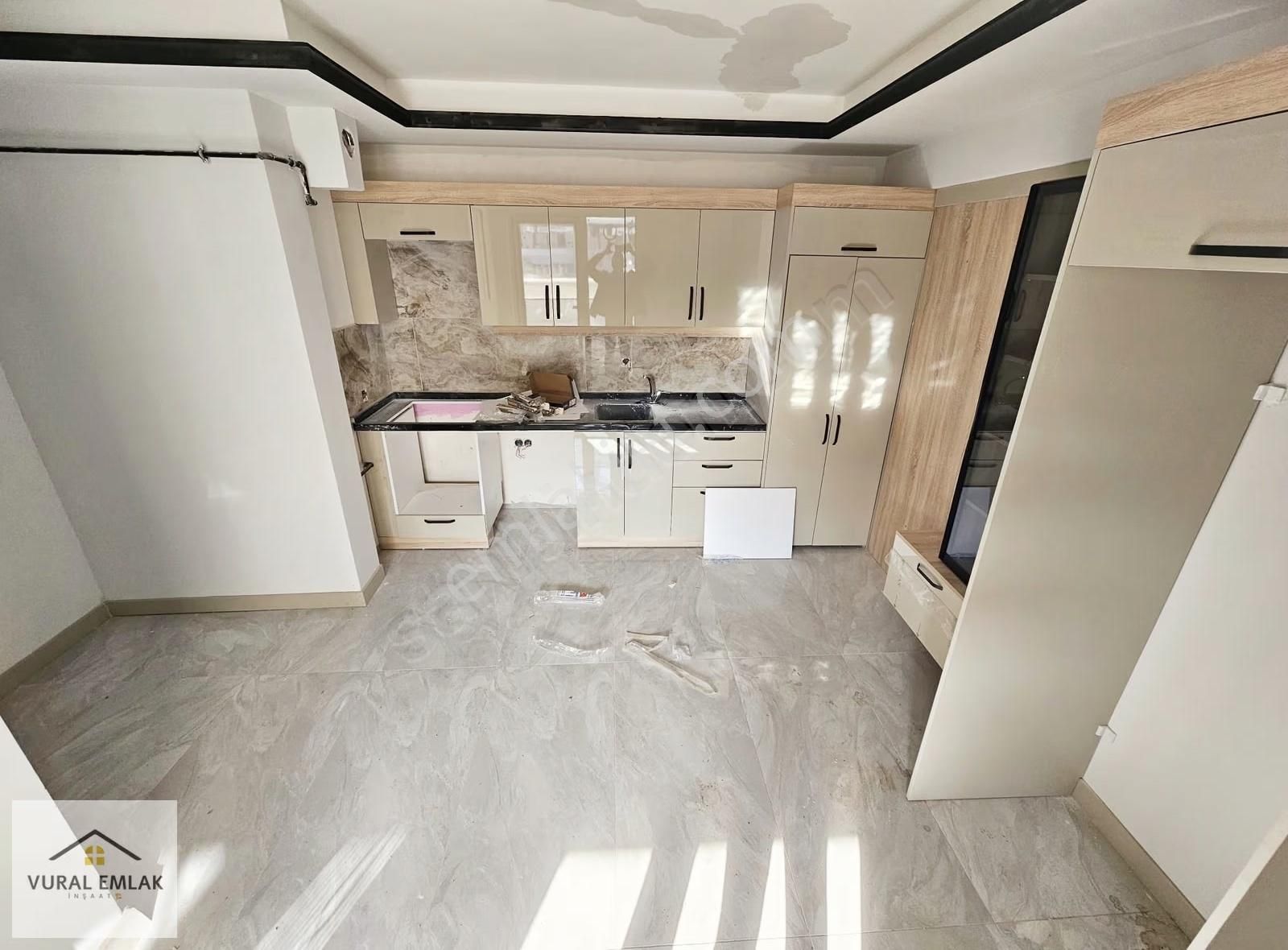 Vural'dan Devasa Genişlikte 2+1 Lüx Yapılı Daire - Görsel 5