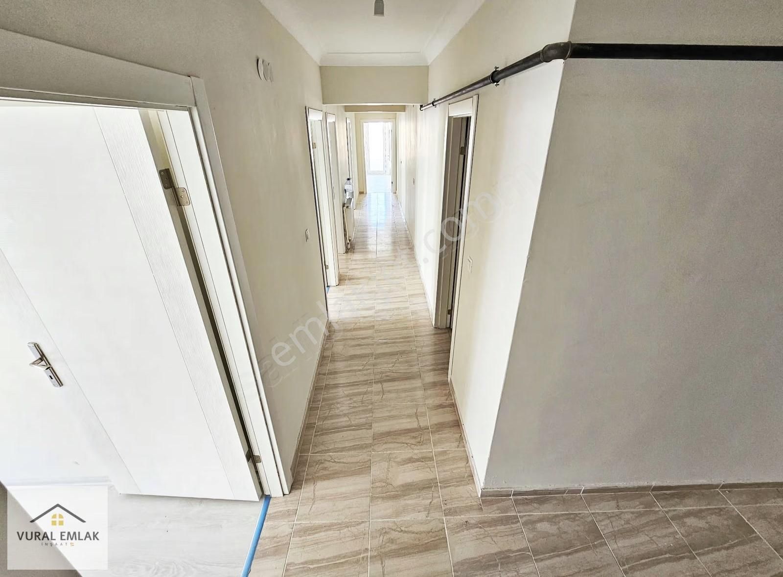 Vural Emlaktan Çok Uyguna 3+1 Katta Fırsat Daire - Görsel 3