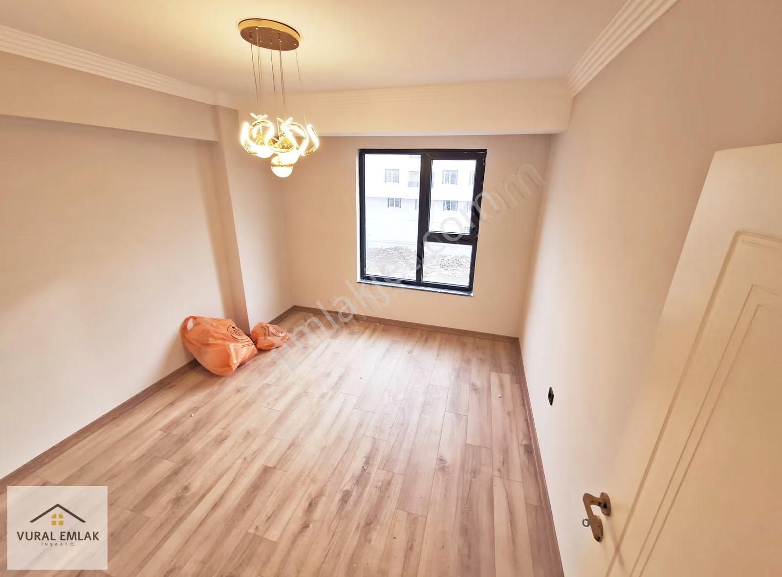 Vural'dan Menderes Mahallesinde Ara Kat 3+1 Lüx Daire - Görsel 5