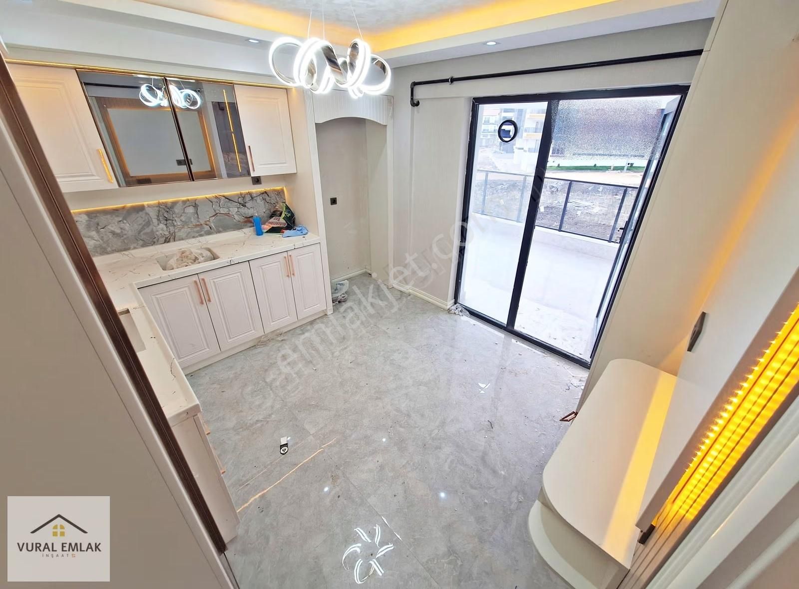 Vural'dan Menderes Mahallesinde Ara Kat 3+1 Lüx Daire - Görsel 16