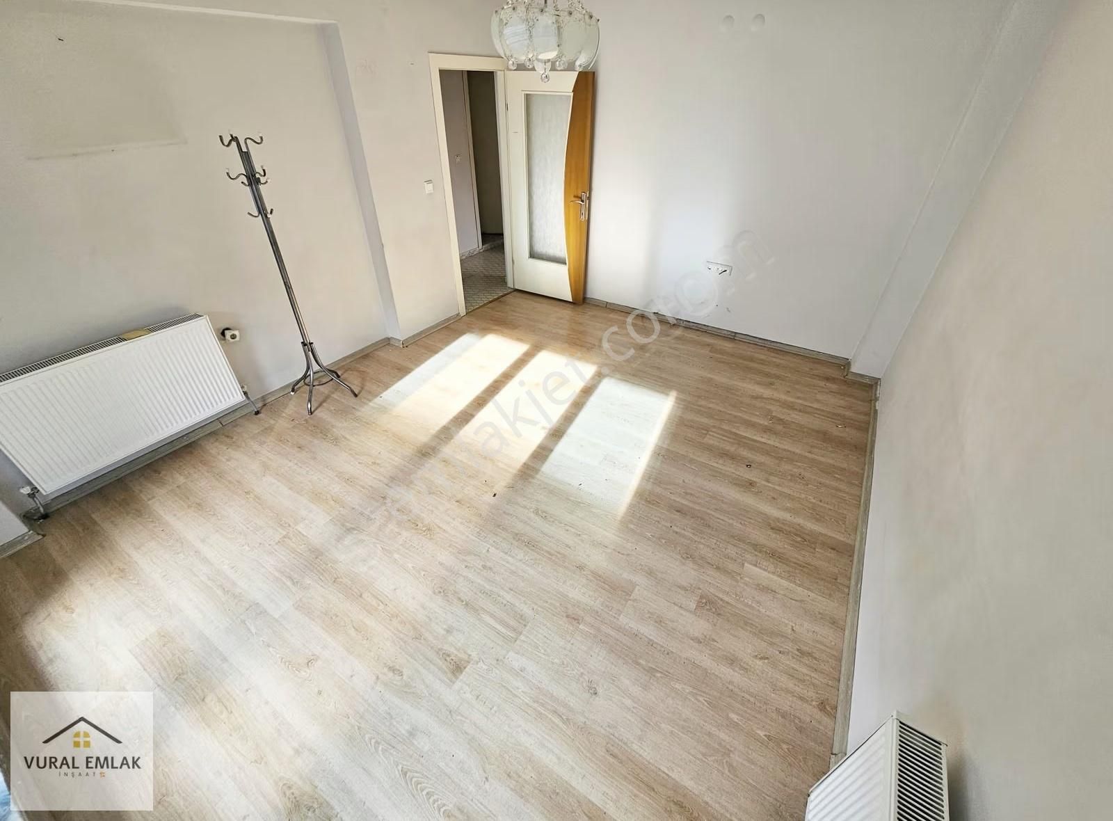 Vural'dan Fuzul Eve Uygun C. Balkon, Kombi, Petekli 3+1 Daire - Görsel 6