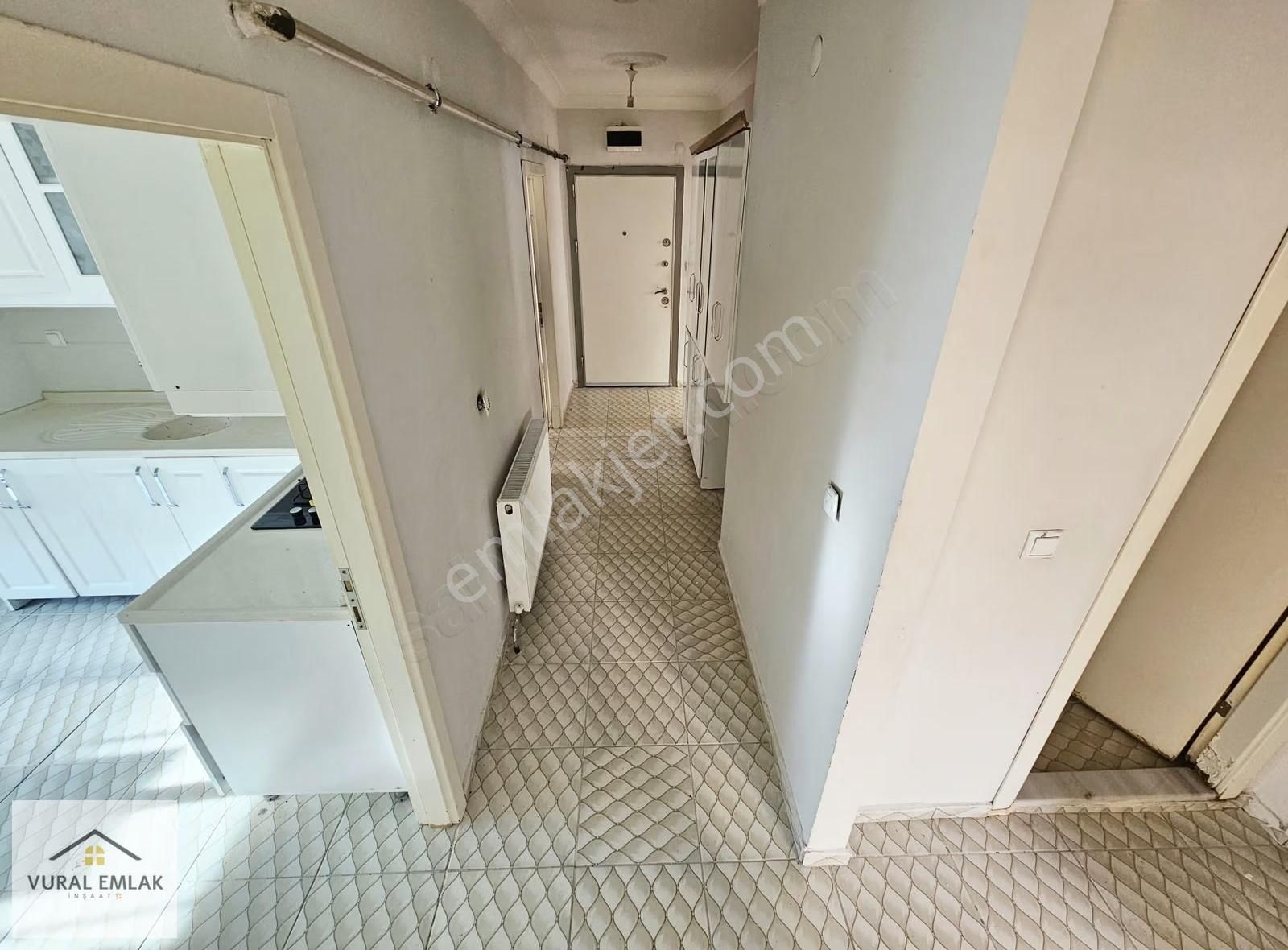 Vural'dan Fuzul Eve Uygun C. Balkon, Kombi, Petekli 3+1 Daire - Görsel 8