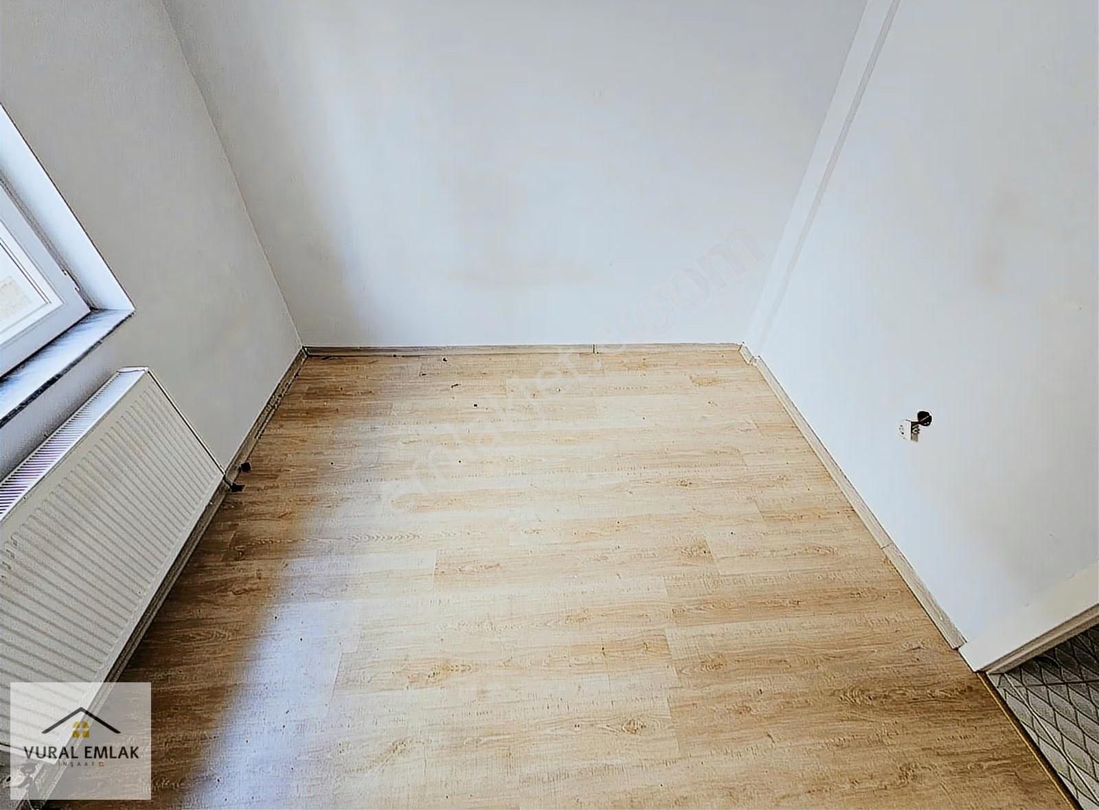 Vural'dan Fuzul Eve Uygun C. Balkon, Kombi, Petekli 3+1 Daire - Görsel 5