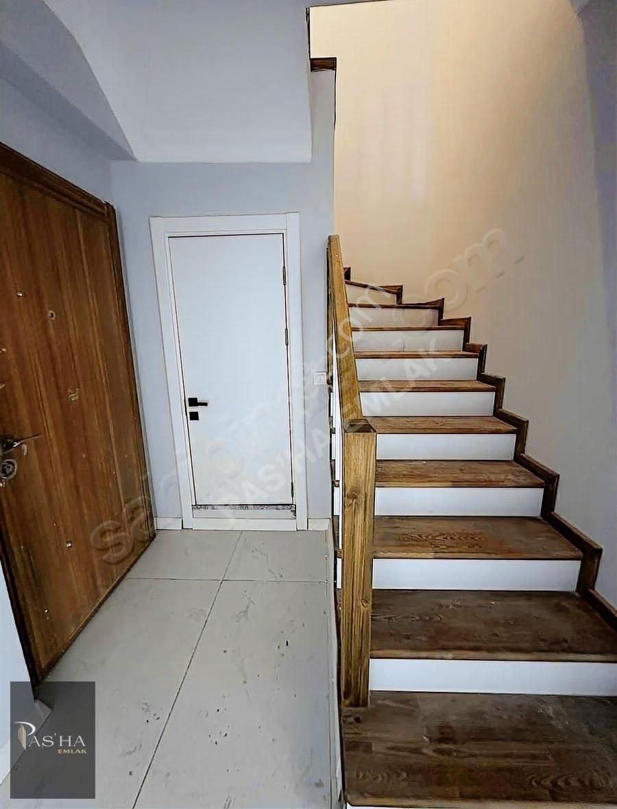 Moda Pazarı Üstü Deniz Manzaralı 3+1 - Görsel 11