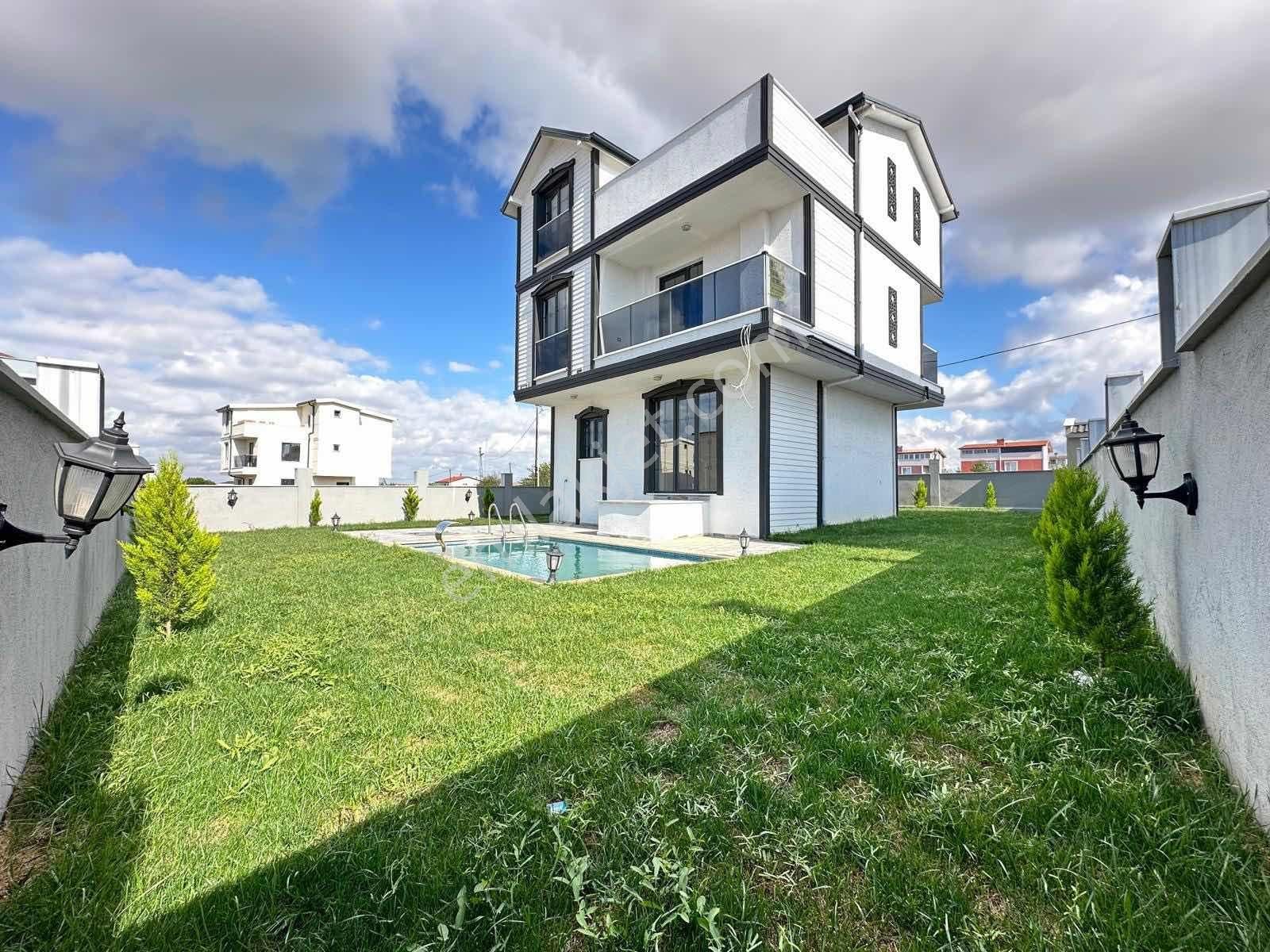 #mega Yapı# 310m² Arsada Müstakil Havuzlu Lüks Şık Villa - Görsel 12