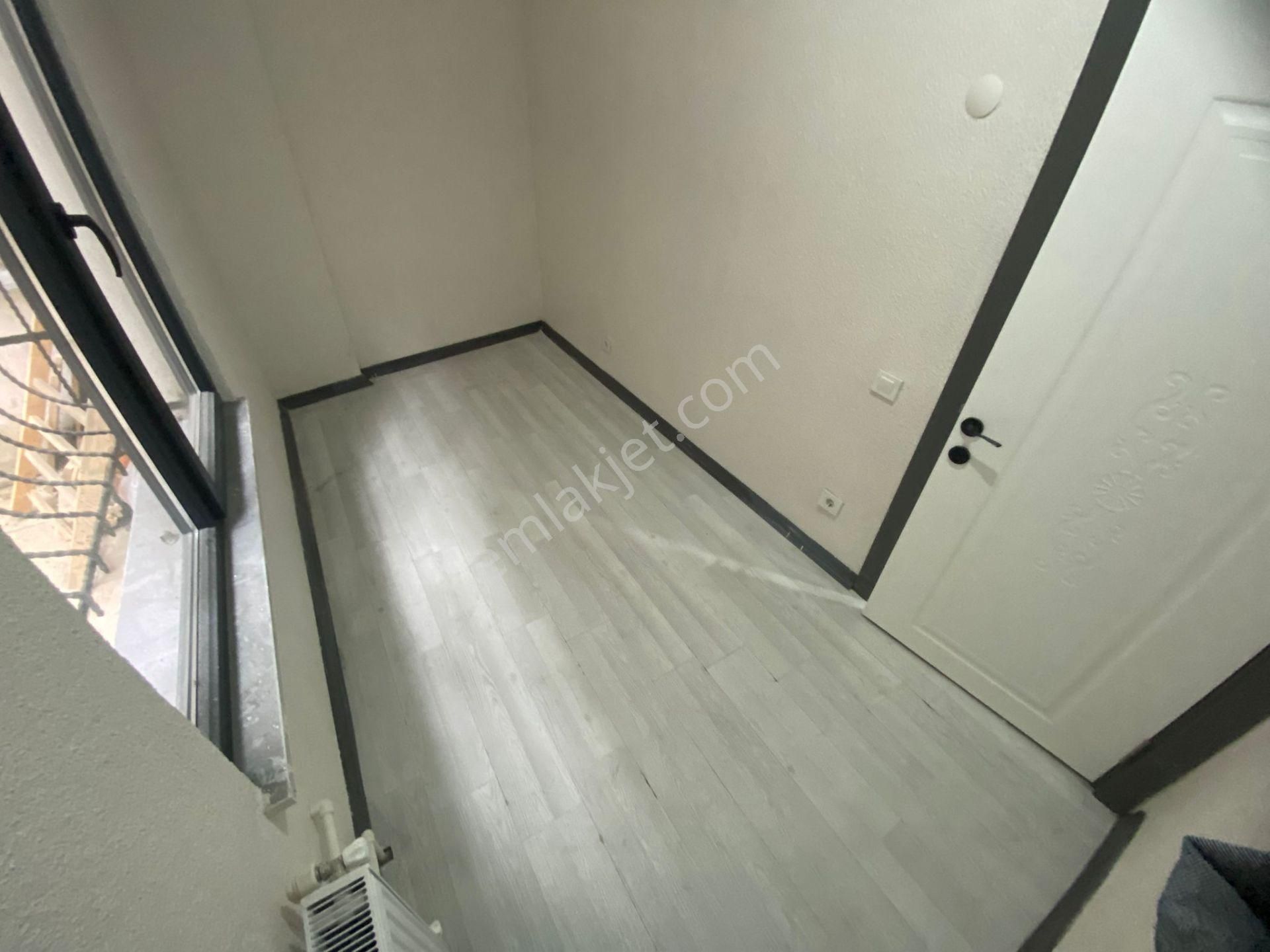 Özgür İnşaattan 50.yıl Mah'de 3+1 100m2 Sıfırr Kot 1 Daire - Görsel 9