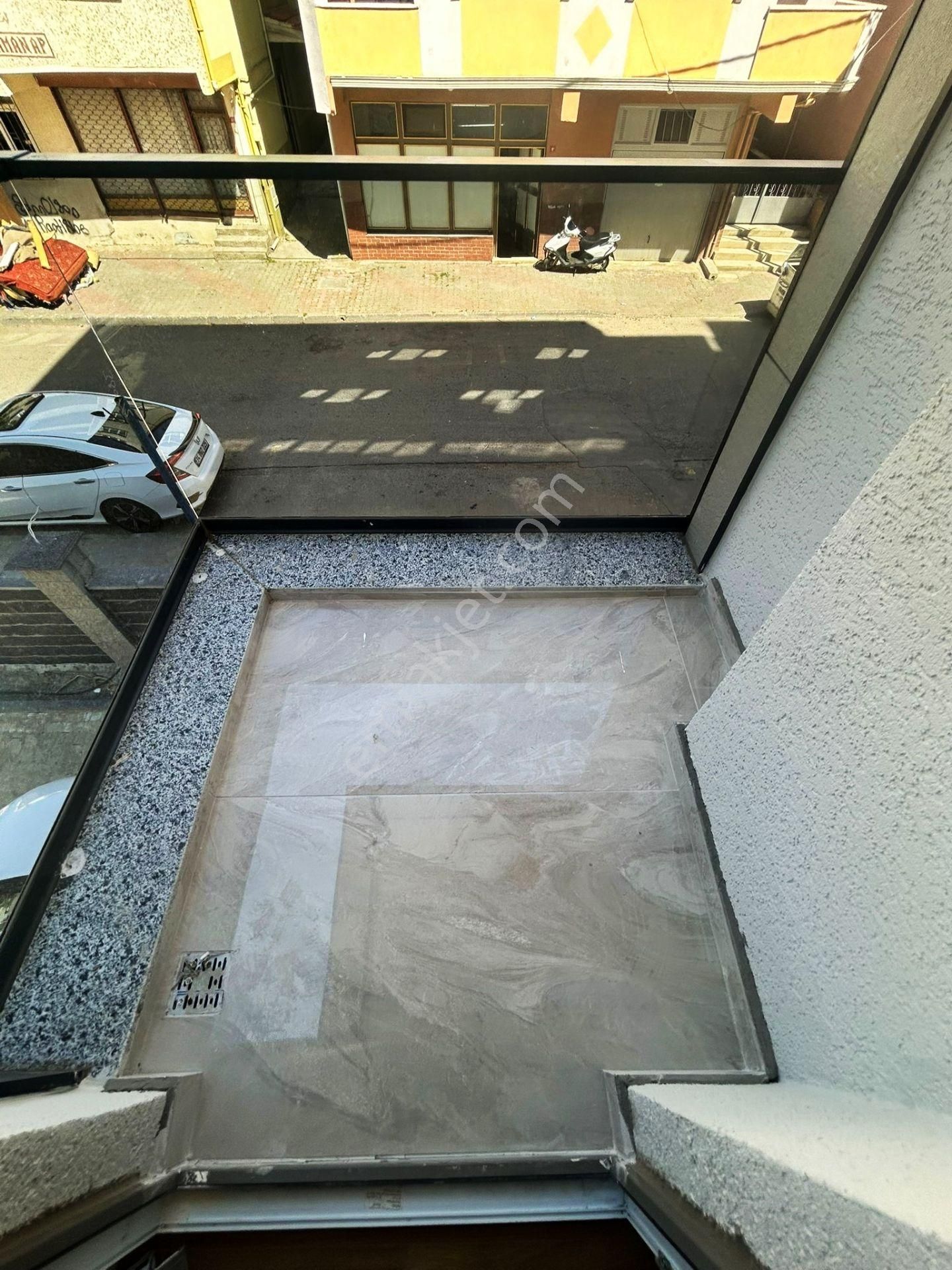 Mertcan Dan Kartal Metroya Yürüme Arakat 3+1 Balkonlu Lüks Daire - Görsel 17