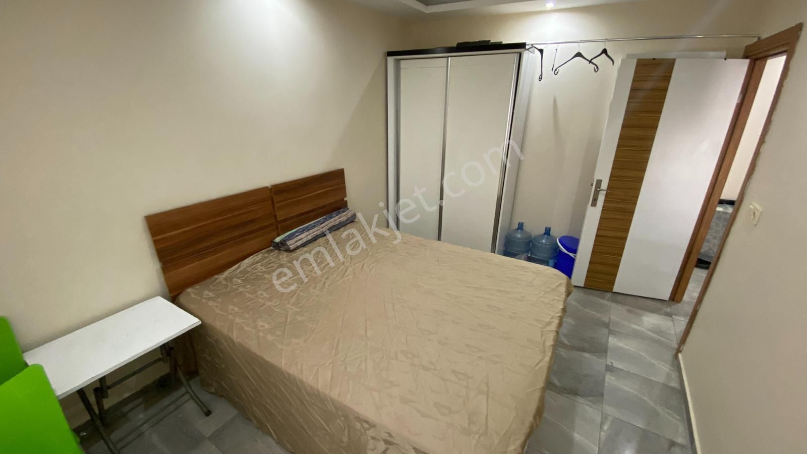 Kızkalesinde Denize Yürüme Mesafesinde Eşyalı 1+1 Satılık Daire - Görsel 15