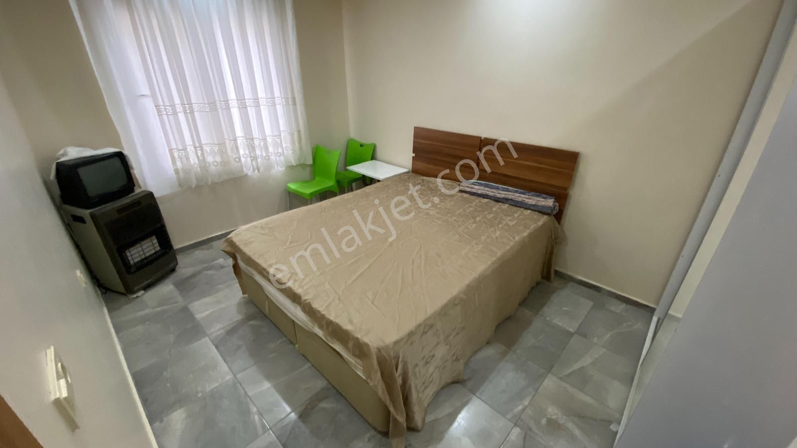 Kızkalesinde Denize Yürüme Mesafesinde Eşyalı 1+1 Satılık Daire - Görsel 13